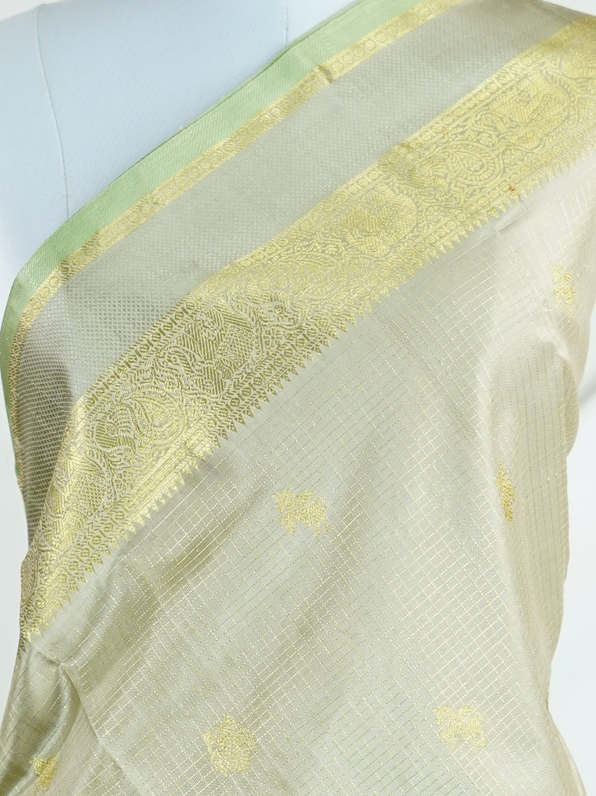 Venkatagiri Silk 100% Pure Silk - Manoranjitham Weaves - Handloom Store