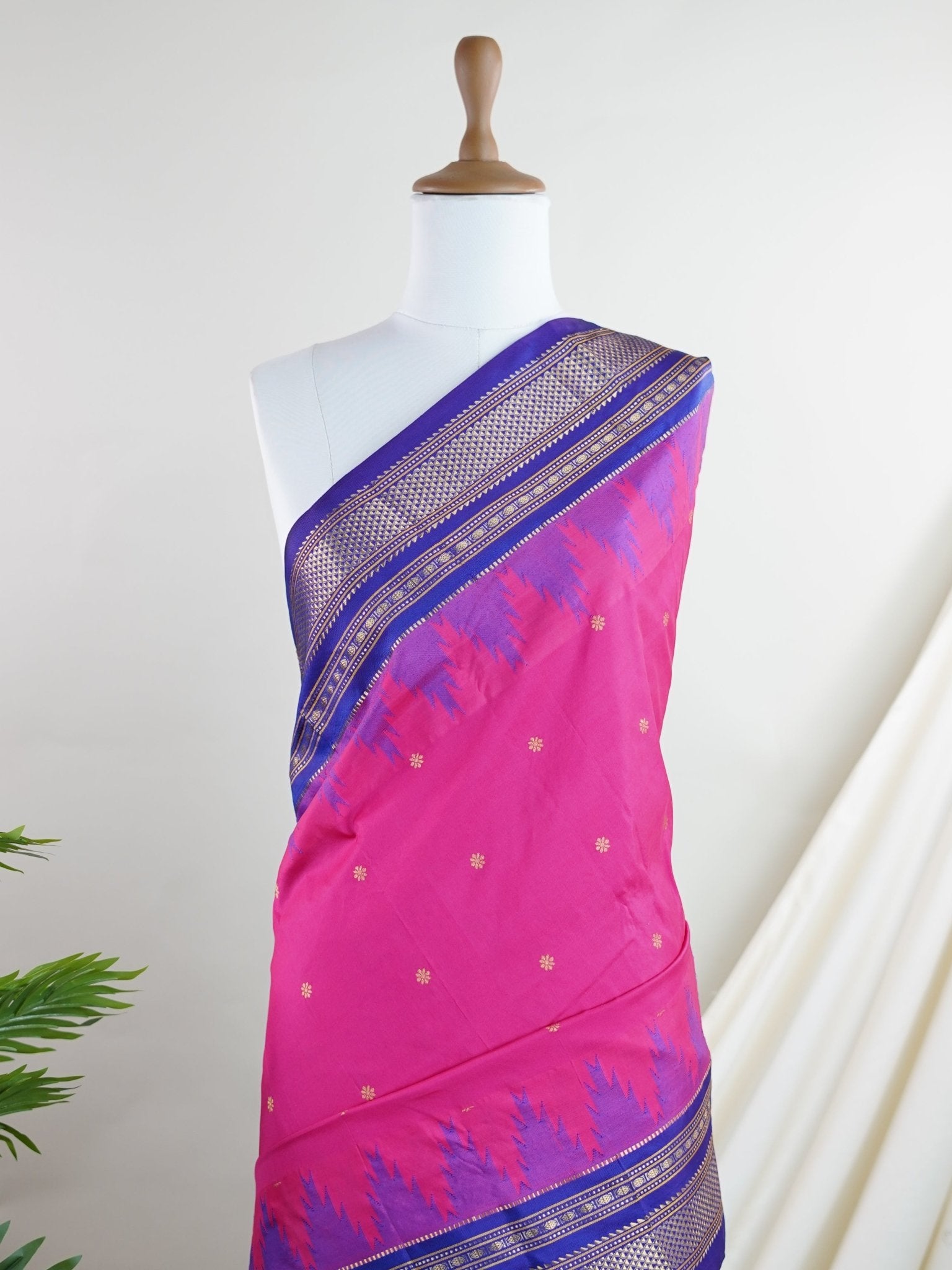Semi Silk Semi Silk - Manoranjitham Weaves - Handloom Store