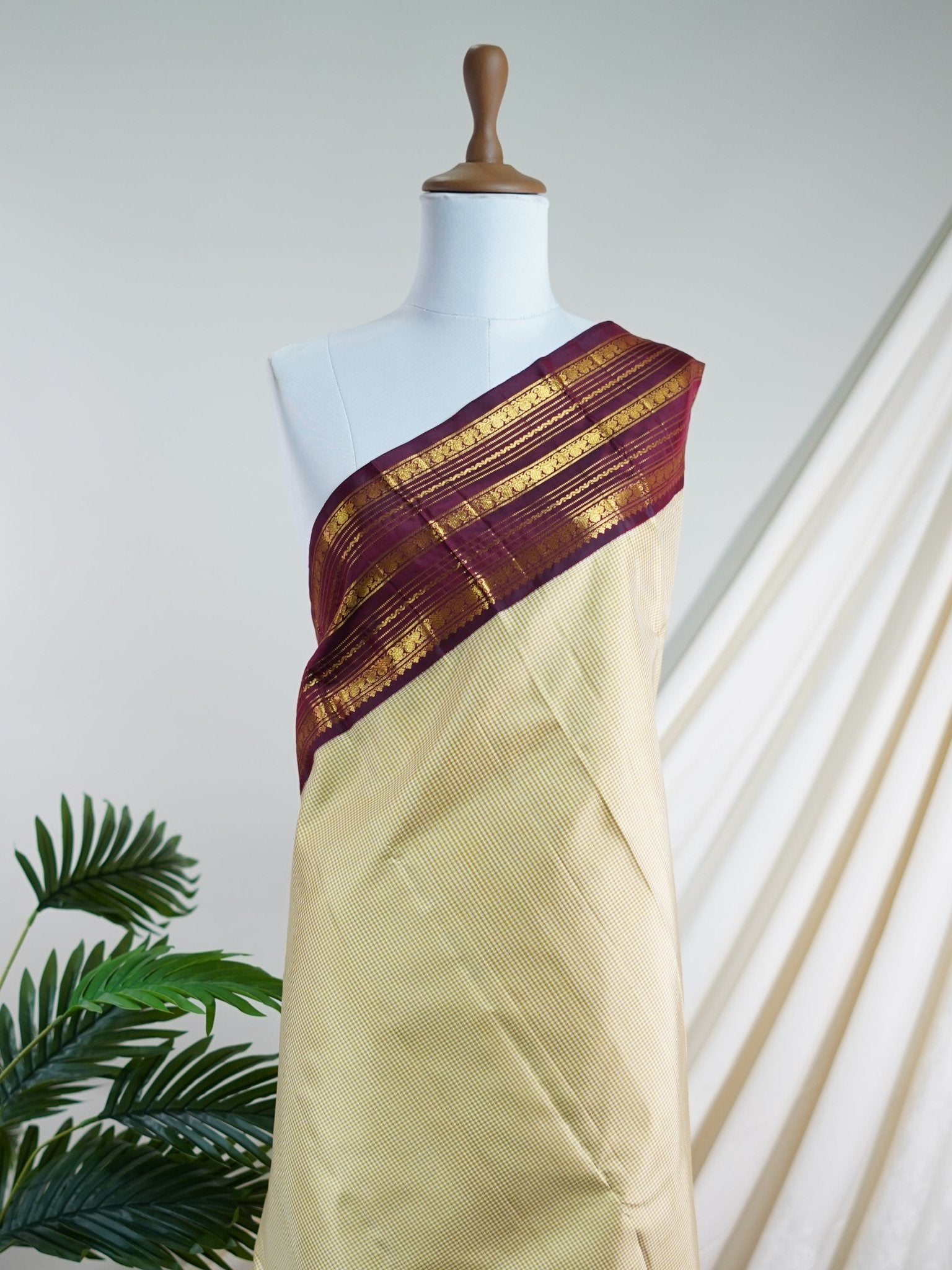 Kanchipuram Silk Cream 100% Pure Silk - Manoranjitham Weaves - Handloom Store