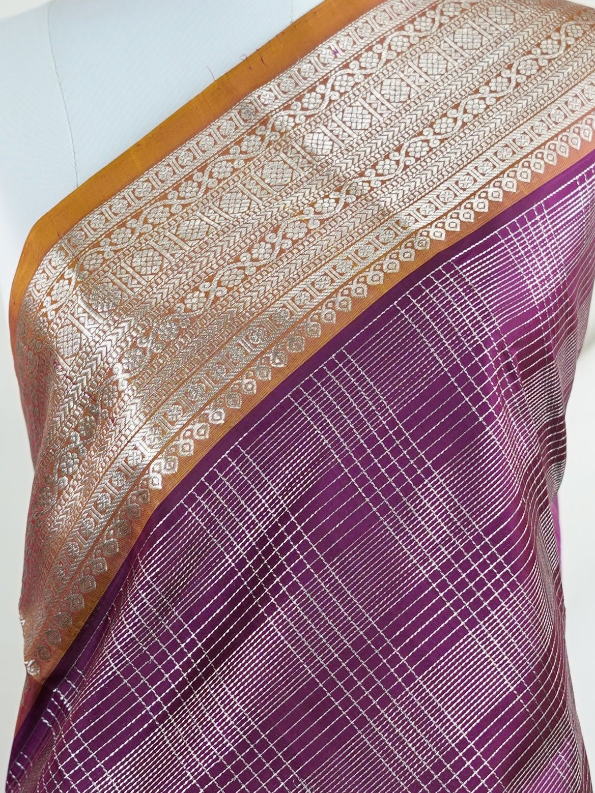 Venkatagiri Silk 100% Pure Silk - Manoranjitham Weaves - Handloom Store