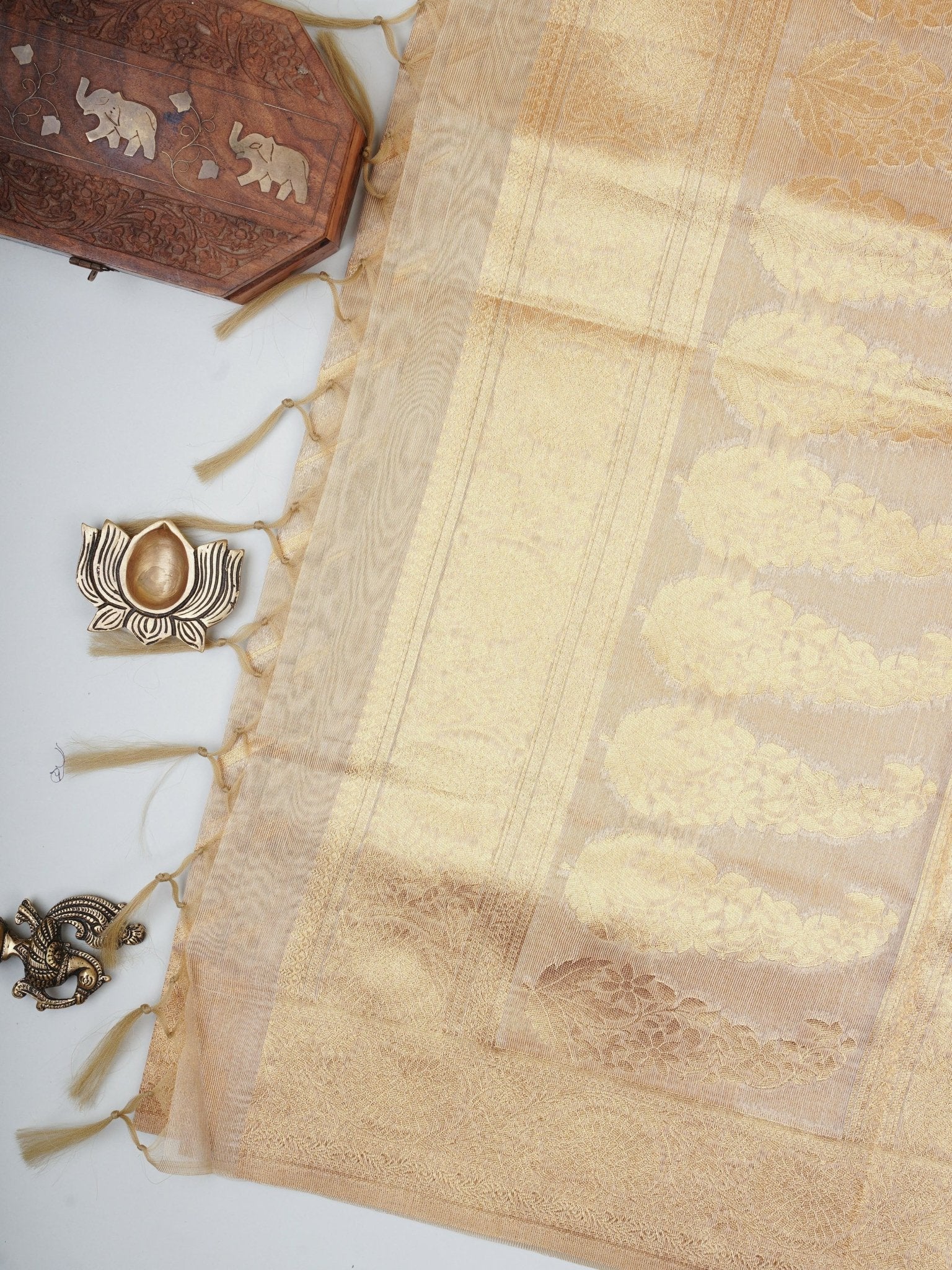 tissue Gold Kora Semi Tissue - Manoranjitham Weaves - Handloom Store