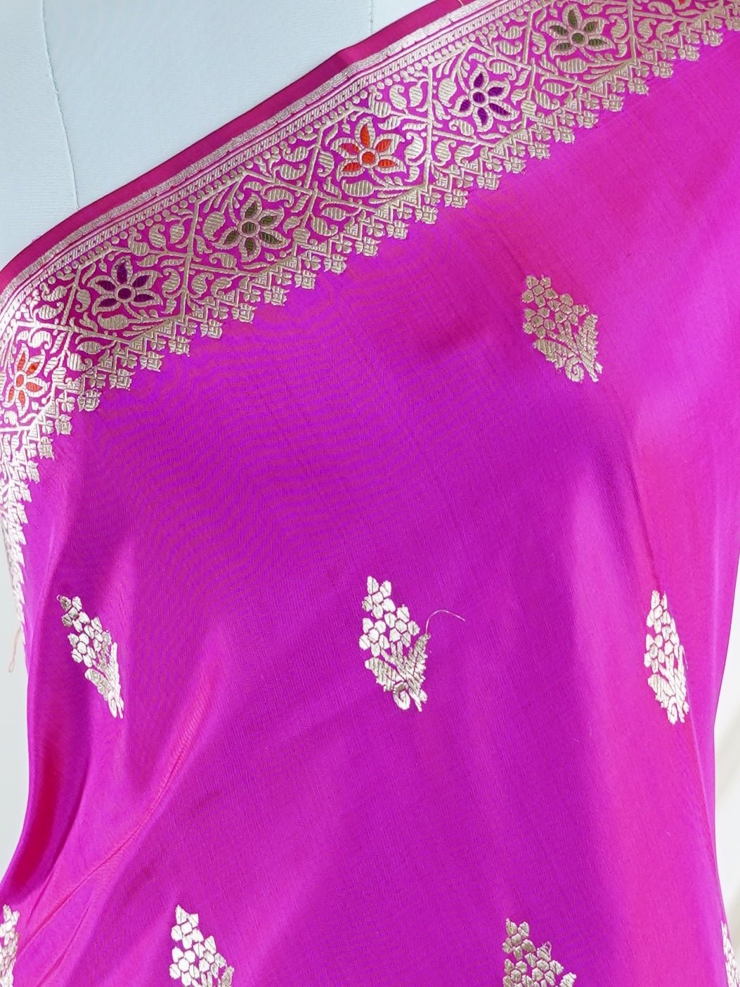 Katan Rani Pink 100% Pure Katan Silk - Manoranjitham Weaves - Handloom Store