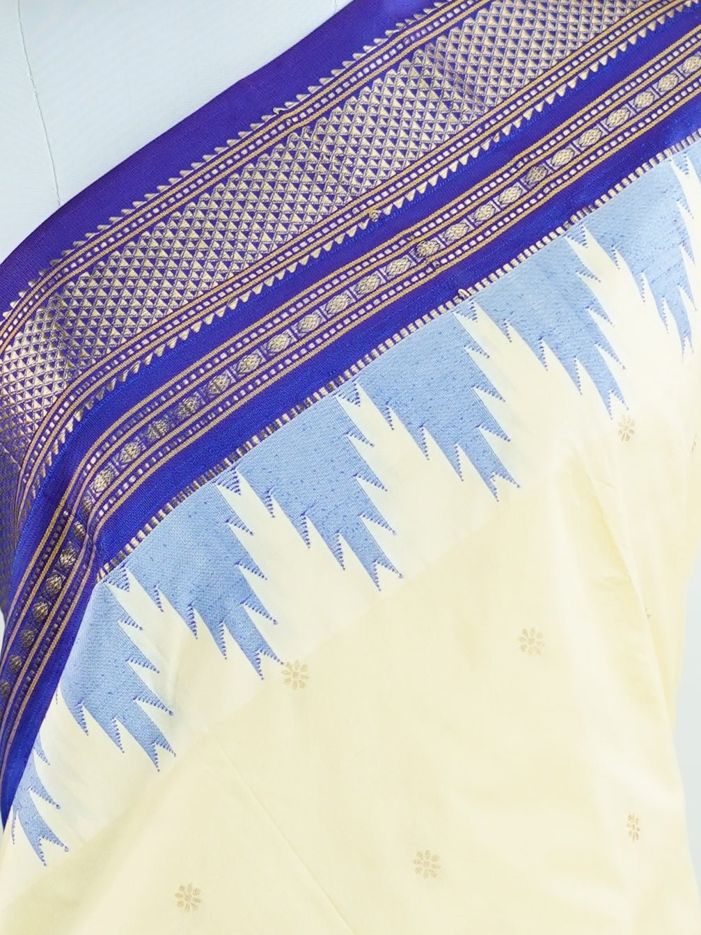 Semi Silk Semi Silk - Manoranjitham Weaves - Handloom Store