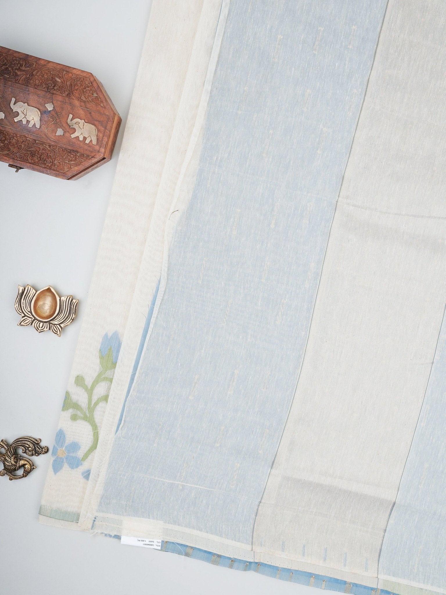 Cottons Cream Kora Cotton - Manoranjitham Weaves - Handloom Store