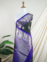 Venkatagiri Silk Bottle green 100% Pure Silk - Manoranjitham Weaves - Handloom Store