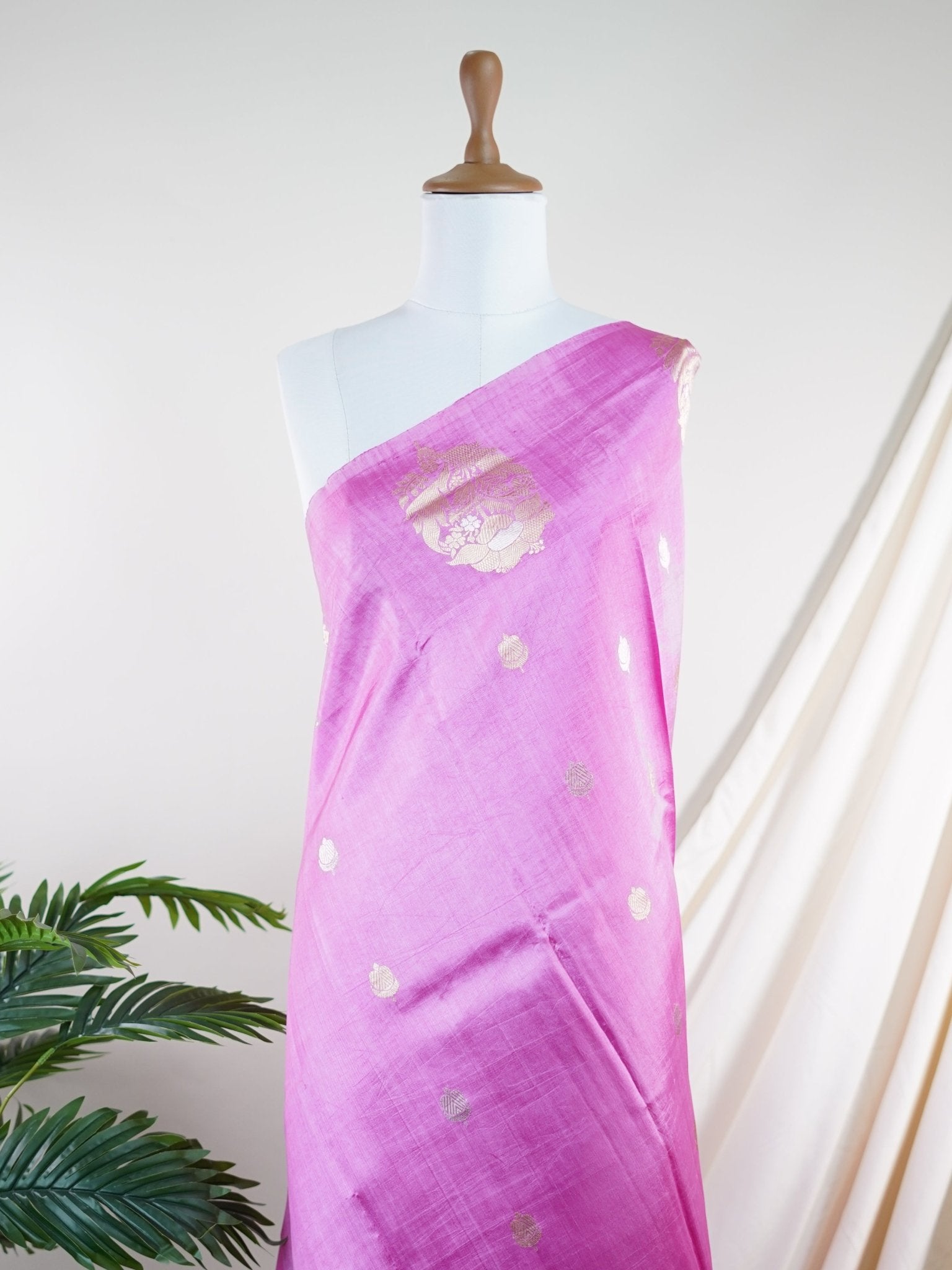 Katan pink 100% Pure Katan Silk - Manoranjitham Weaves - Handloom Store