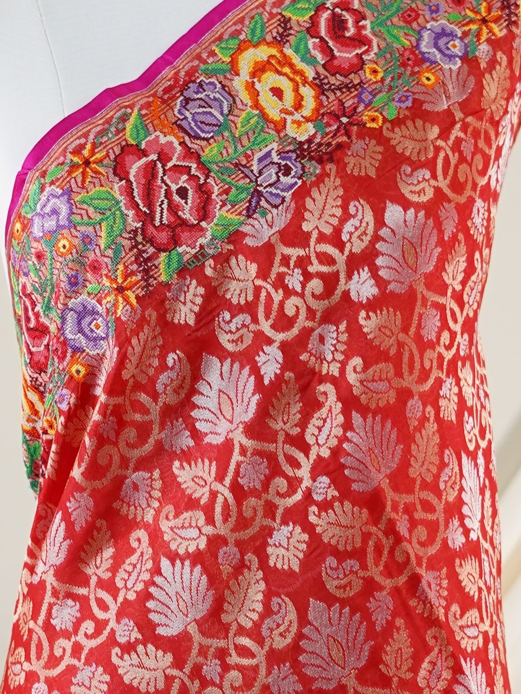 Katan Red 100% Pure Silk - Manoranjitham Weaves - Handloom Store