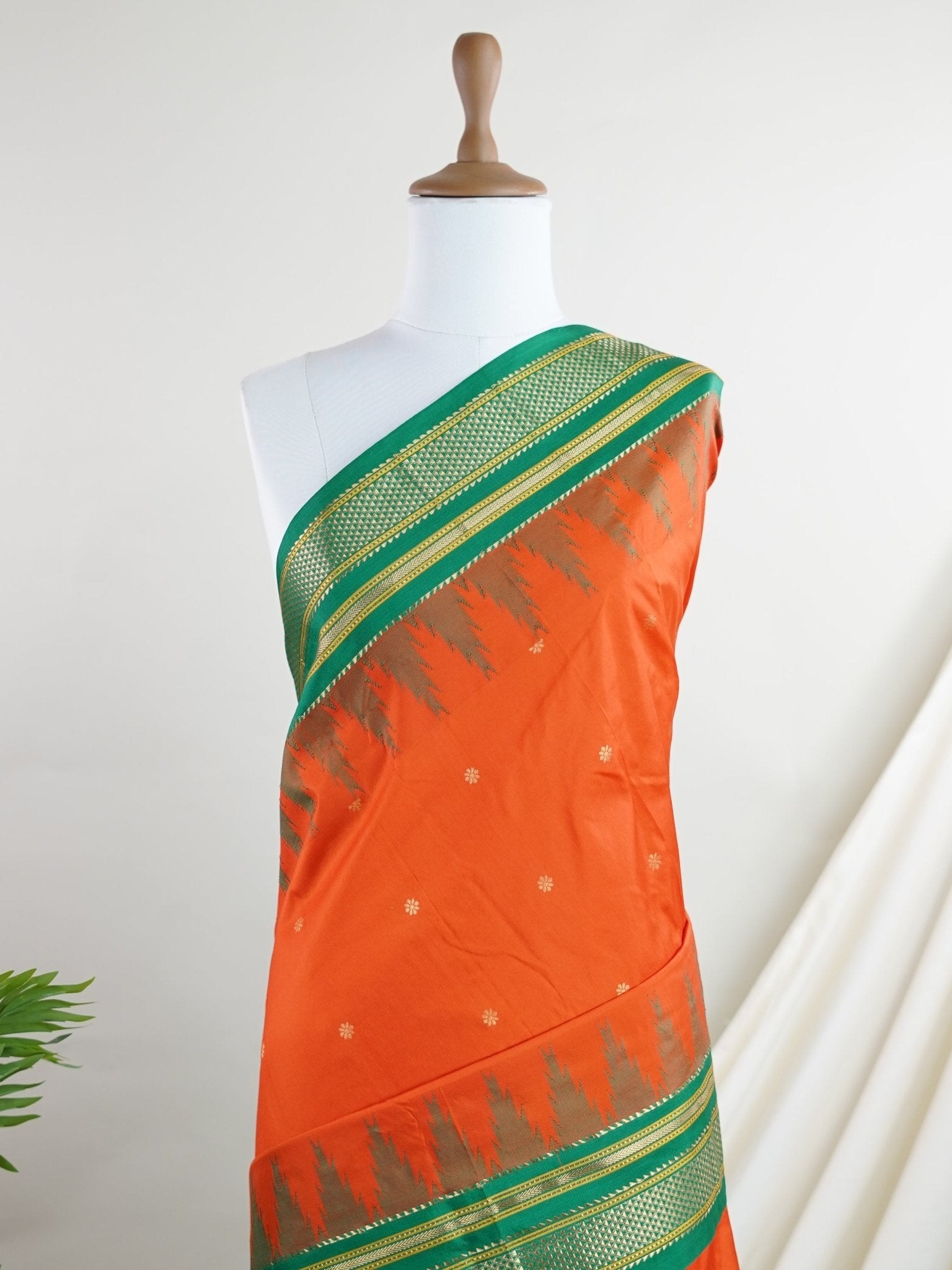Semi Silk Semi Silk - Manoranjitham Weaves - Handloom Store