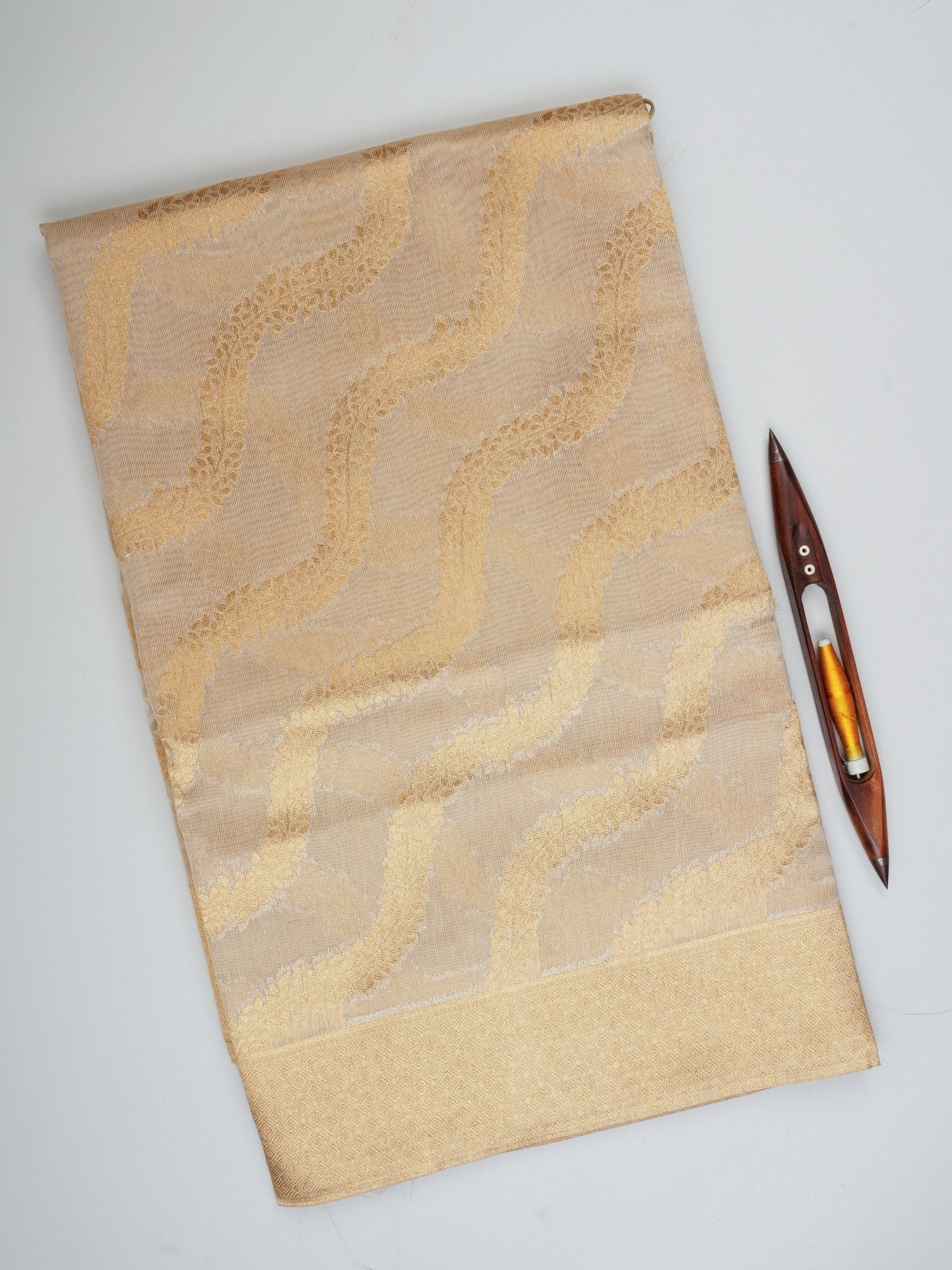 tissue Gold Kora Semi Tissue - Manoranjitham Weaves - Handloom Store