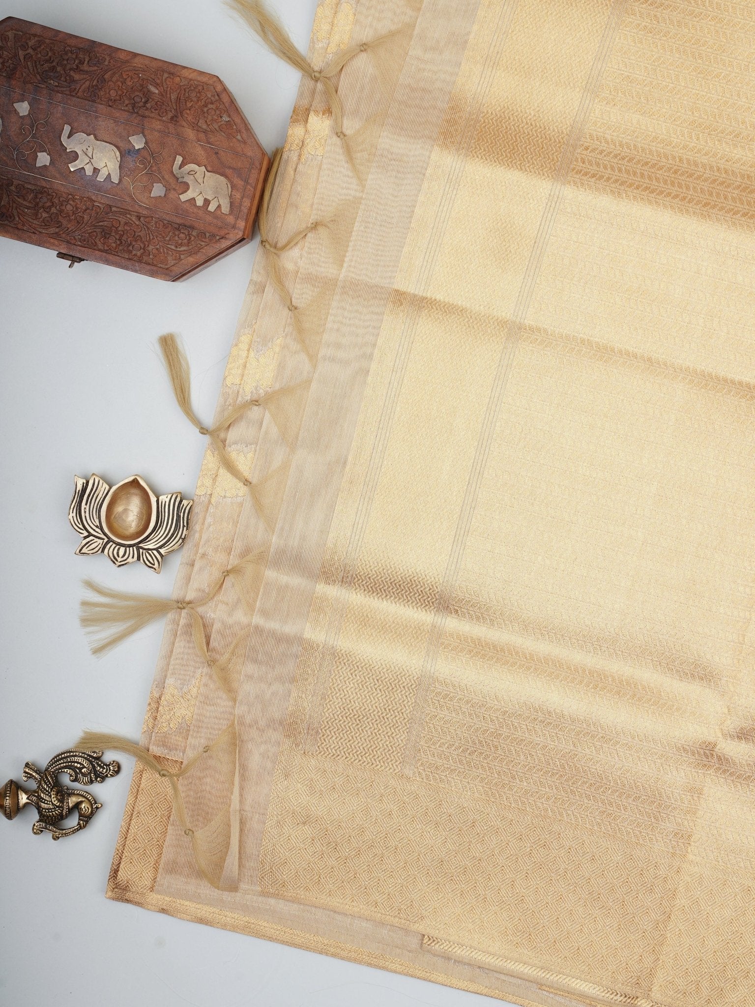 tissue Gold Kora Semi Tissue - Manoranjitham Weaves - Handloom Store