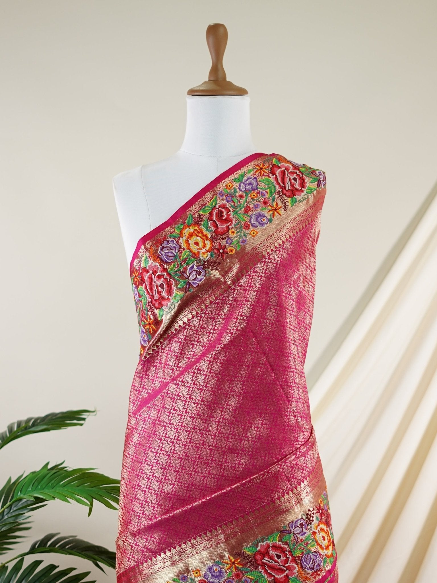Kanchipuram Silk Pink 100% Pure Silk - Manoranjitham Weaves - Handloom Store