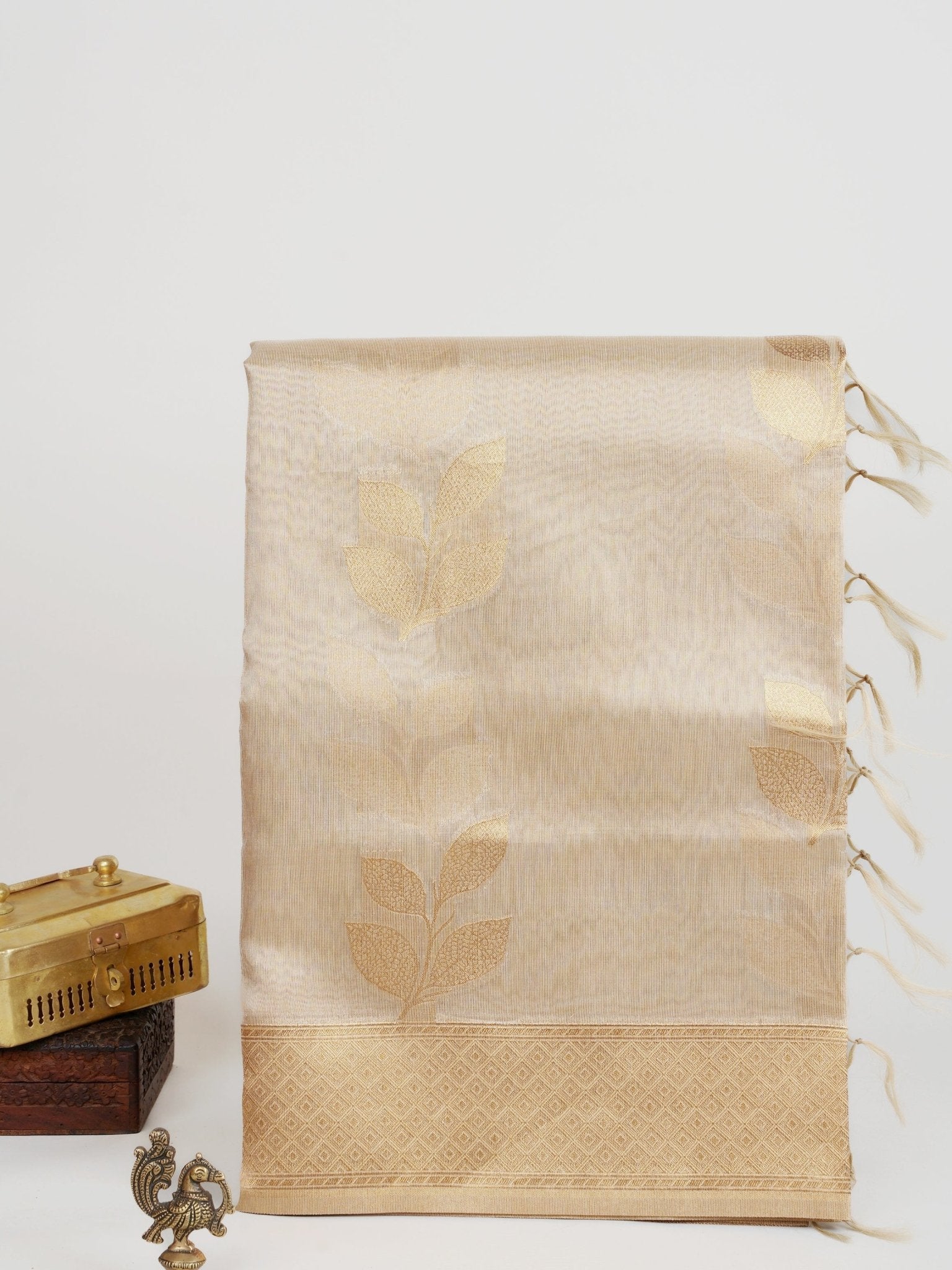 tissue Gold Kora Semi Tissue - Manoranjitham Weaves - Handloom Store