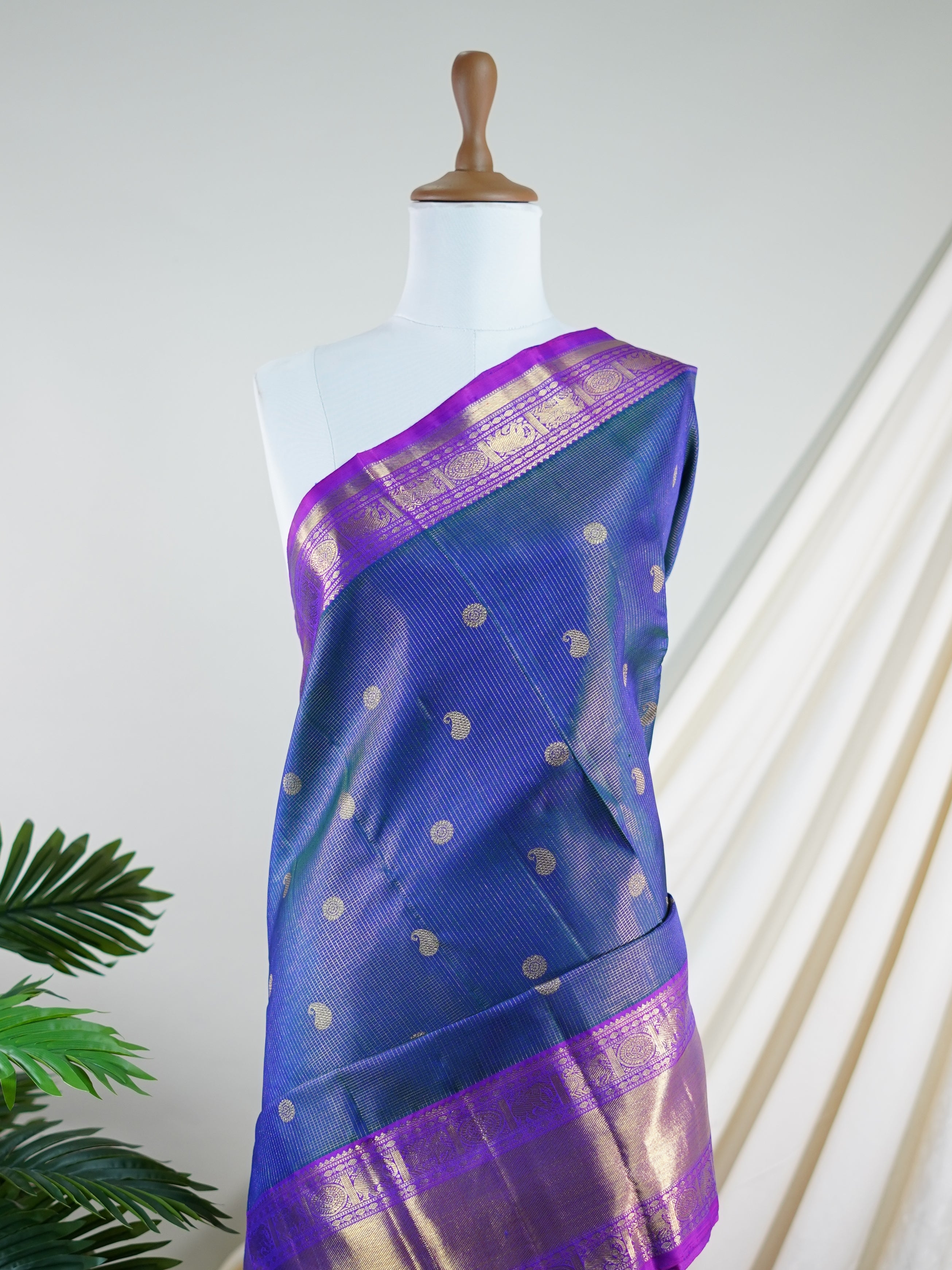 Kanchipuram Silk Blue 100% Pure Silk  - Manoranjitham Weaves - Handloom Store