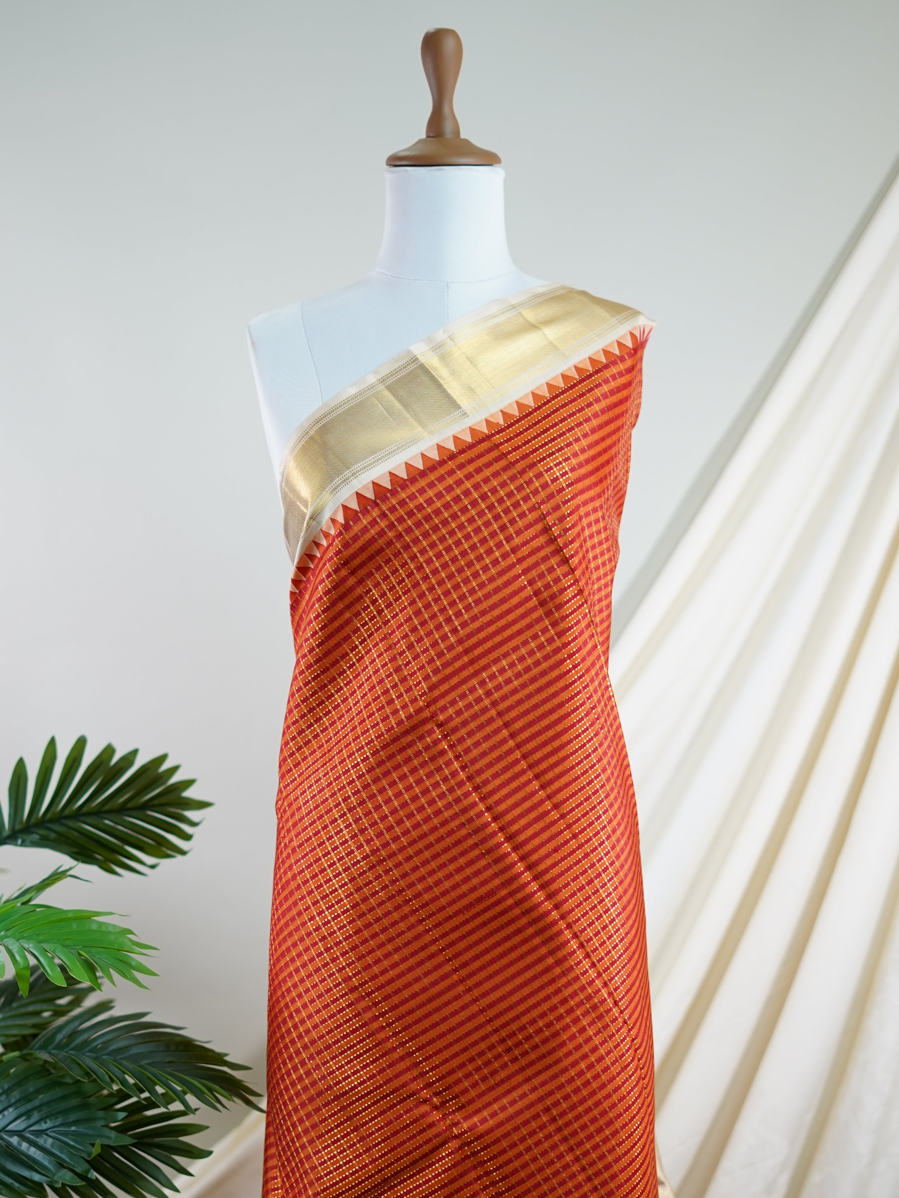 Kanchipuram Silk Red 100% Pure Silk  - Manoranjitham Weaves - Handloom Store