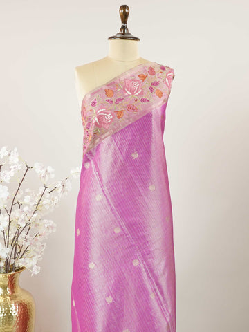 Kanchipuram Silk This opulent Kanjivaram silk saree glows with the richness of pure zari and the weight of tradition.br
Intricate Parsigara hand embroidery graces the borders and pallu, blending Tamil grandeur with Persian finesse.br
Each motif is a testament to time-honoured skill—luxury layered with legacy.br
A regal drape for weddings, heirloom moments, and celebrations of craftsmanship.br
#Manoranjitham #KanjivaramSilk #ParsigaraEmbroidery #HandloomLuxury #BridalSaree #HeirloomWeaves #TraditionMeetsEleg