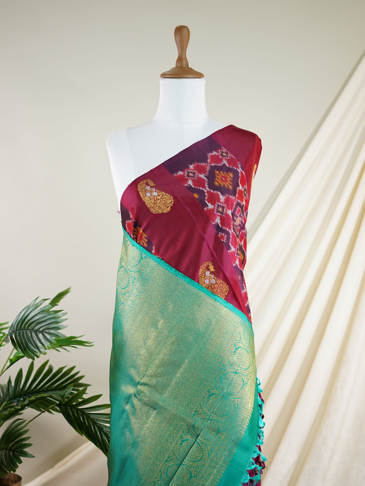 Kanchipuram Silk Pink 100% Pure Silk  - Manoranjitham Weaves - Handloom Store