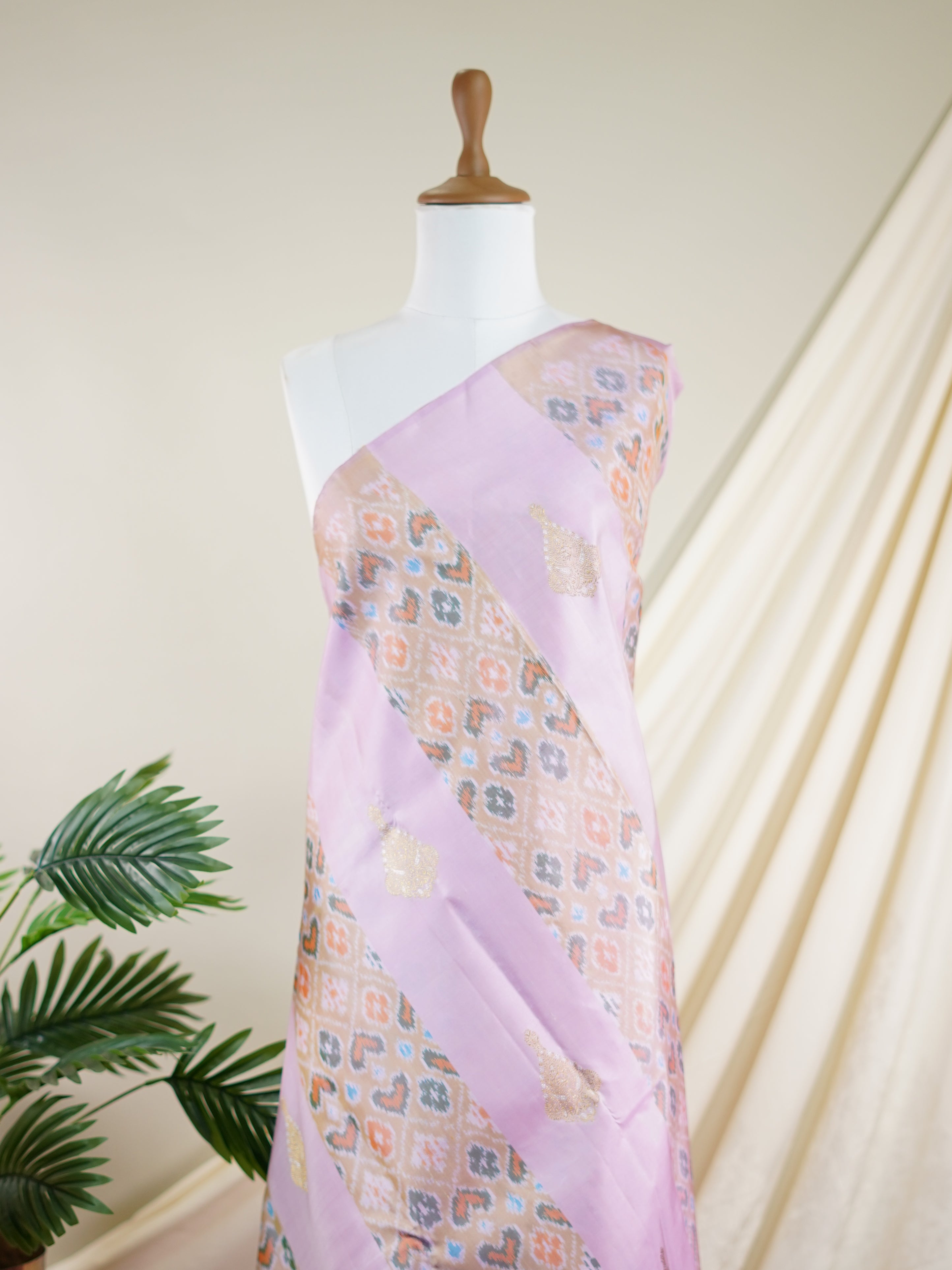 Kanchipuram Silk Lavander 100% Pure Silk  - Manoranjitham Weaves - Handloom Store