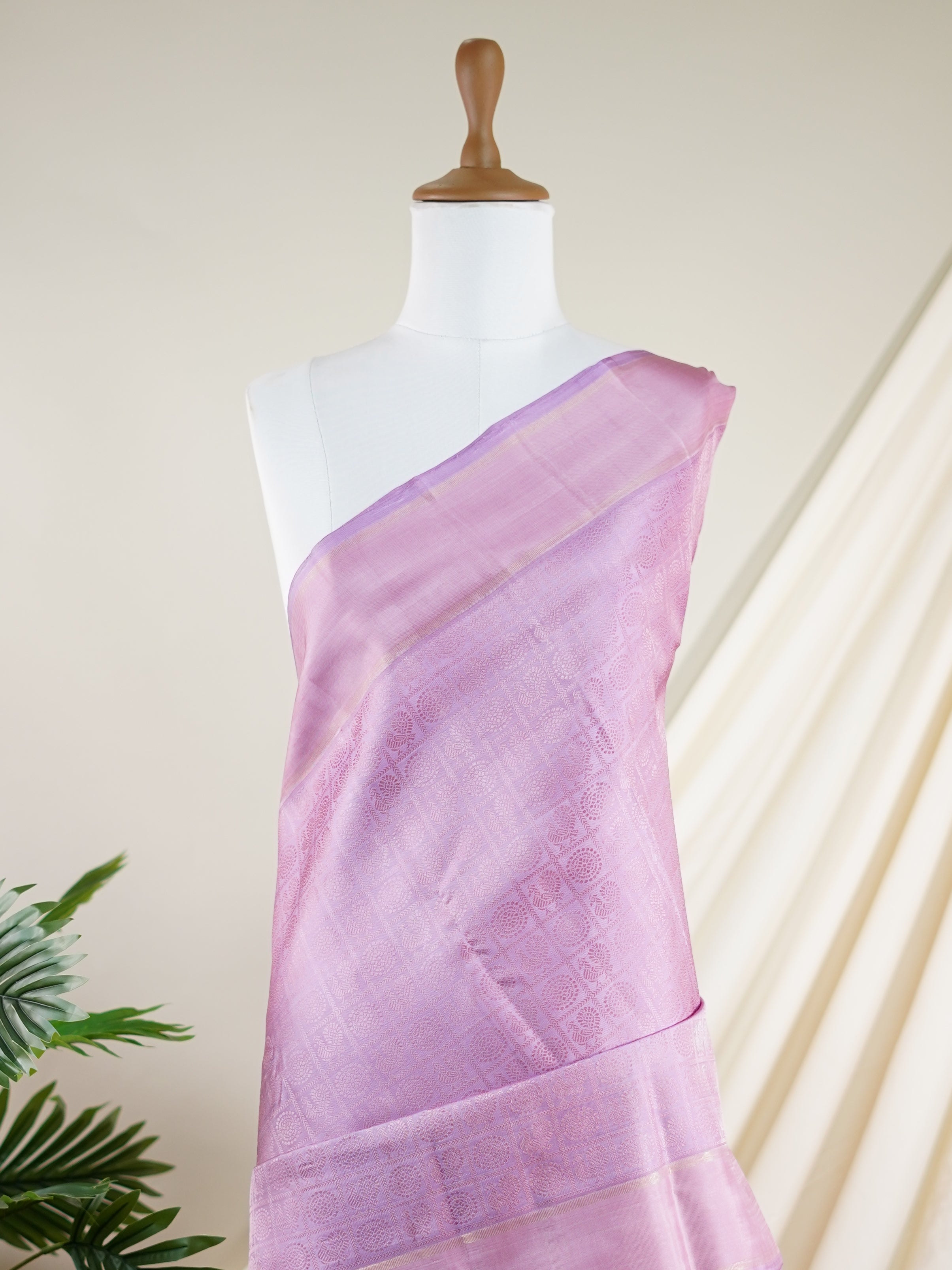 Kanchipuram Silk Lavender 100% Pure Silk  - Manoranjitham Weaves - Handloom Store