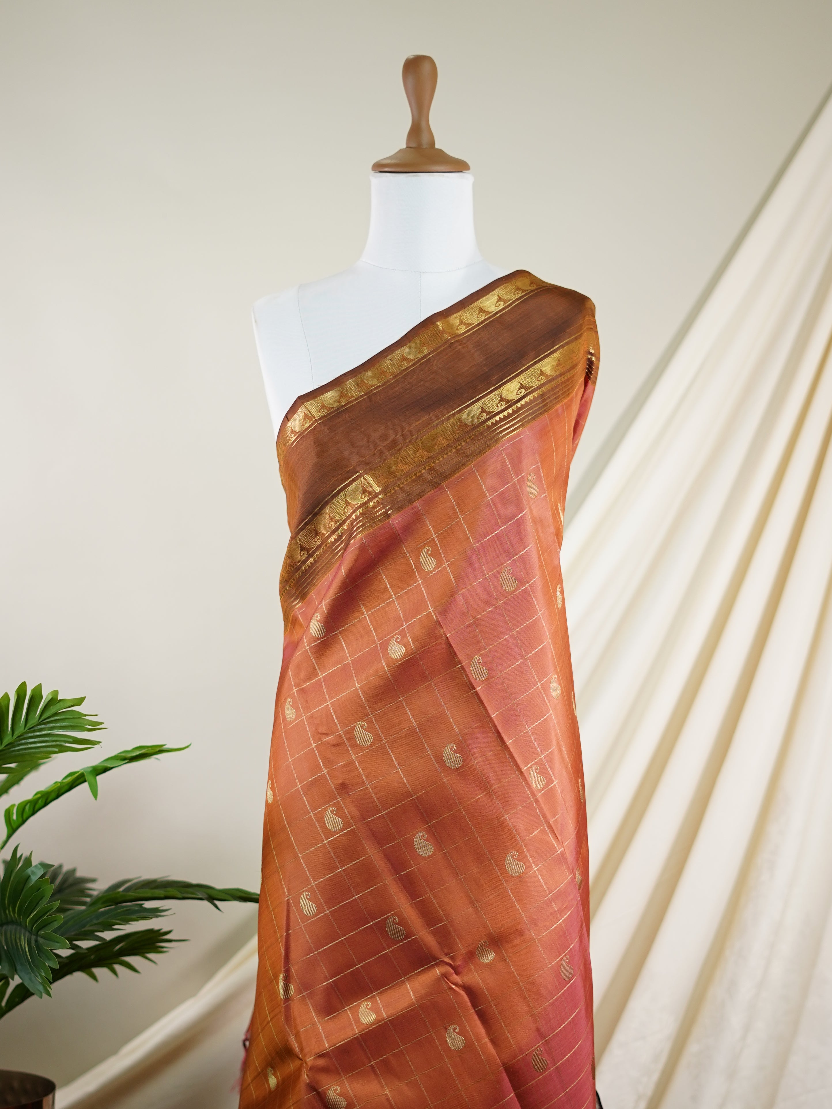 Kanchipuram Silk Peach 100% Pure Silk  - Manoranjitham Weaves - Handloom Store