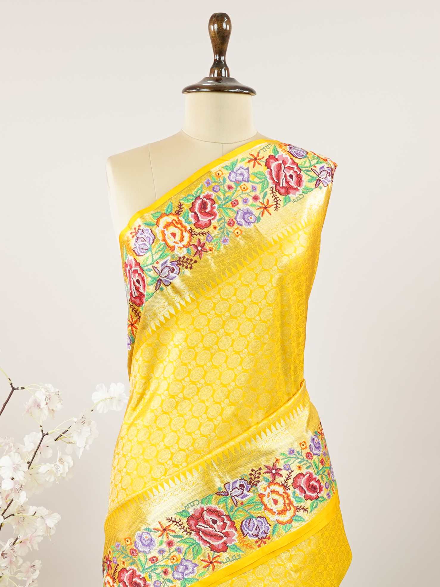 Kanchipuram Silk A royal Kanjivaram meets delicate Petit Point embroidery, where heritage and handcraft unite.br
Every drape carries centuries of tradition adorned with timeless artistry. MahaVidya - Handwork Embroidered Silk Saree | Parsigara Embroidery - Manoranjitham Weaves - Handloom Store