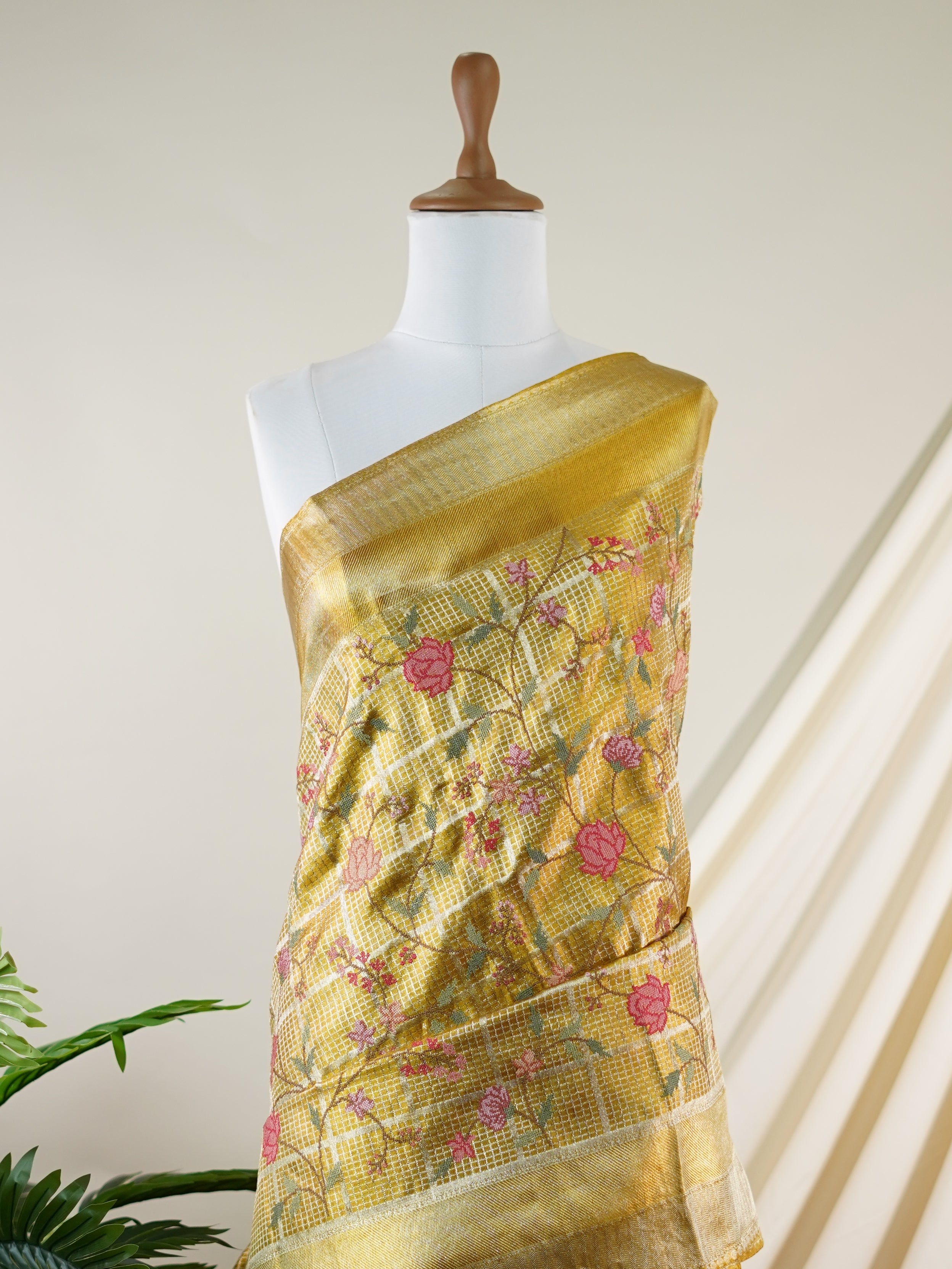 Kanchipuram Silk Yellow 100% Pure Silk  - Manoranjitham Weaves - Handloom Store