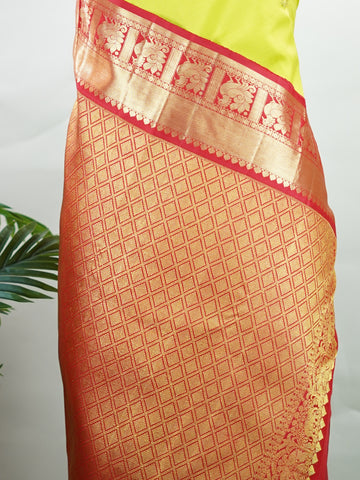 Kanchipuram Silk Beautiful Trdaditional kanjivaram Janaki - Manoranjitham Weaves - Handloom Store