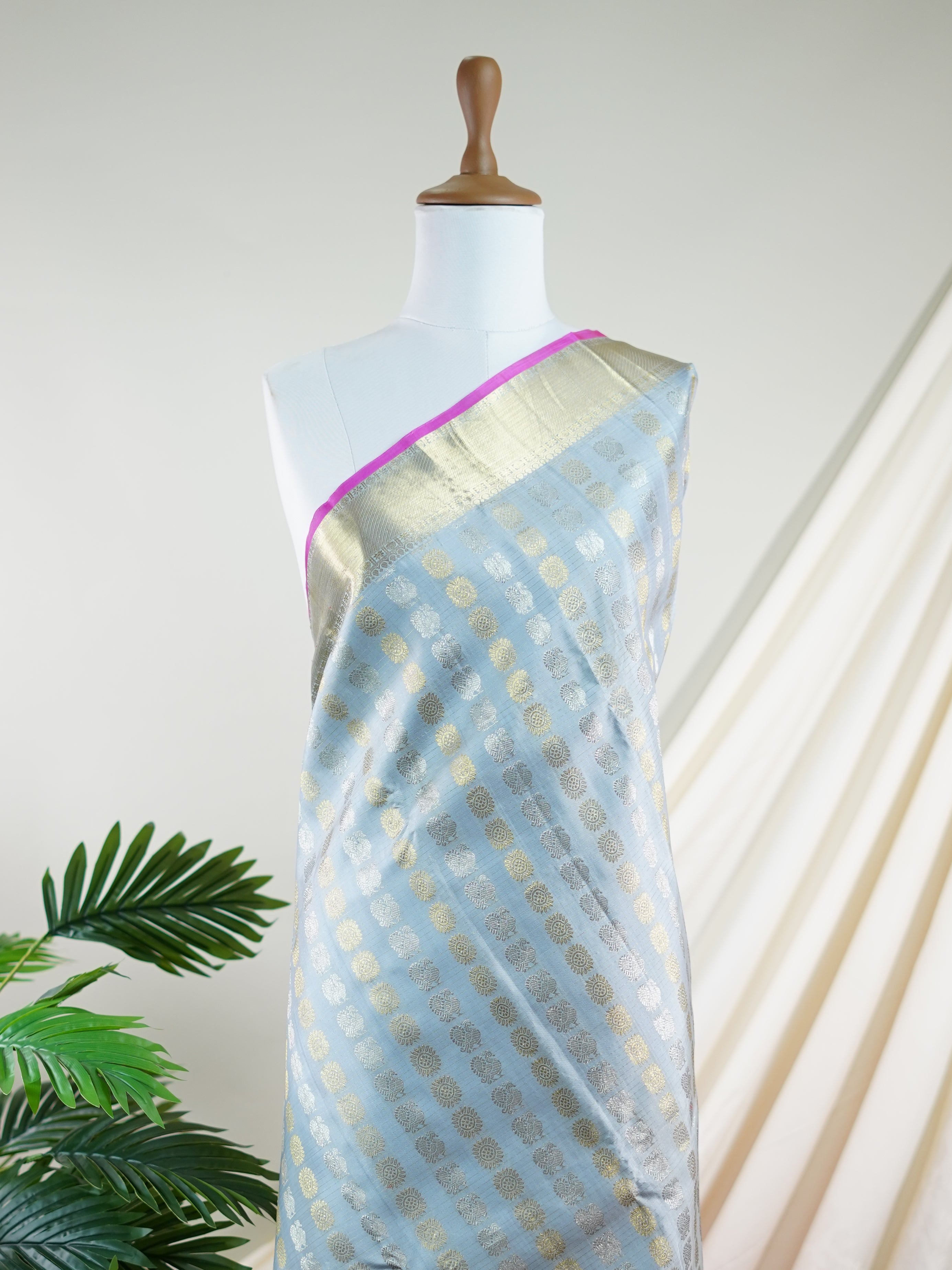 Kanchipuram Silk Silver 100% Pure Silk  - Manoranjitham Weaves - Handloom Store