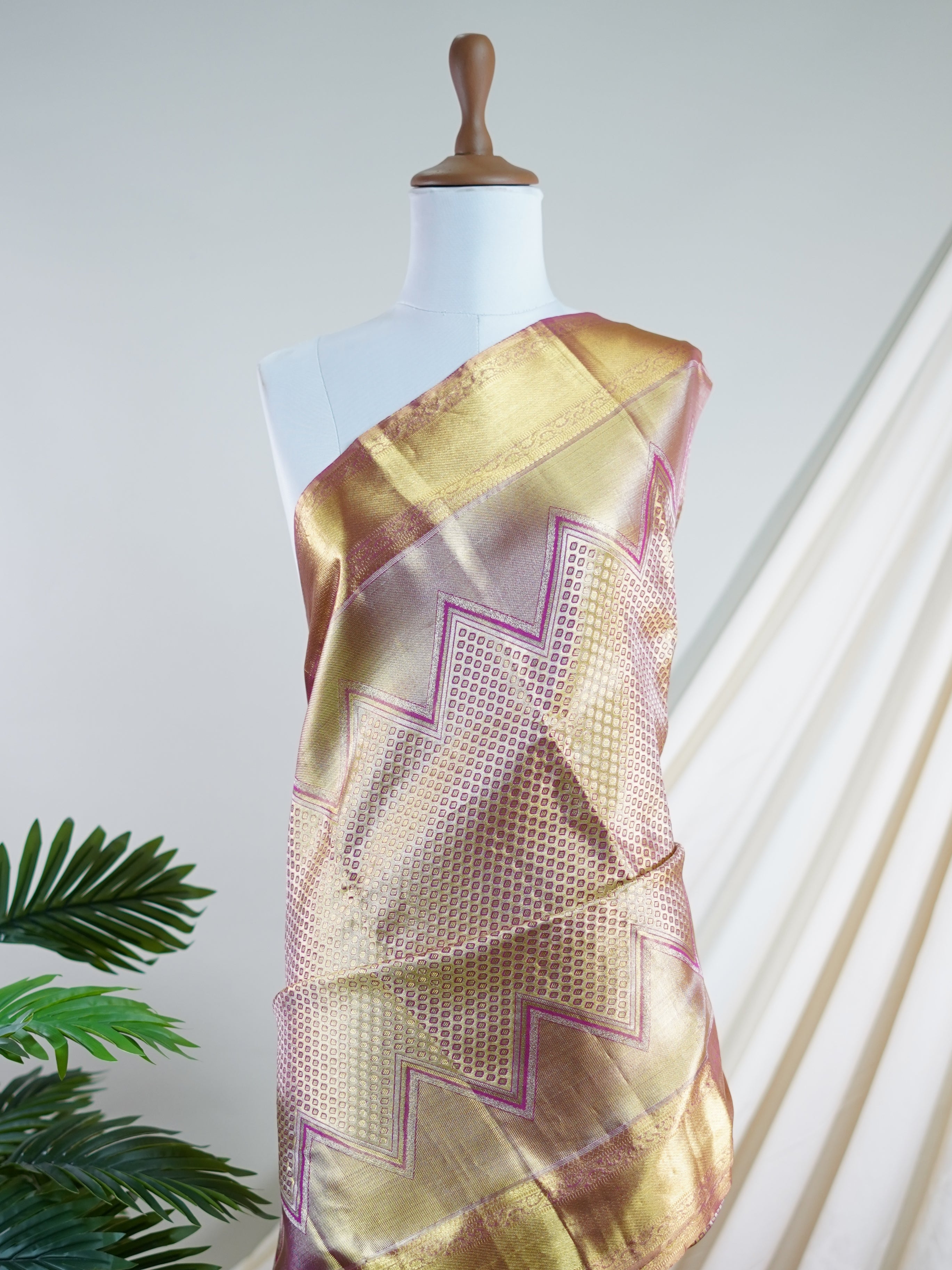 Kanchipuram Silk Ivory 100% Pure Silk  - Manoranjitham Weaves - Handloom Store