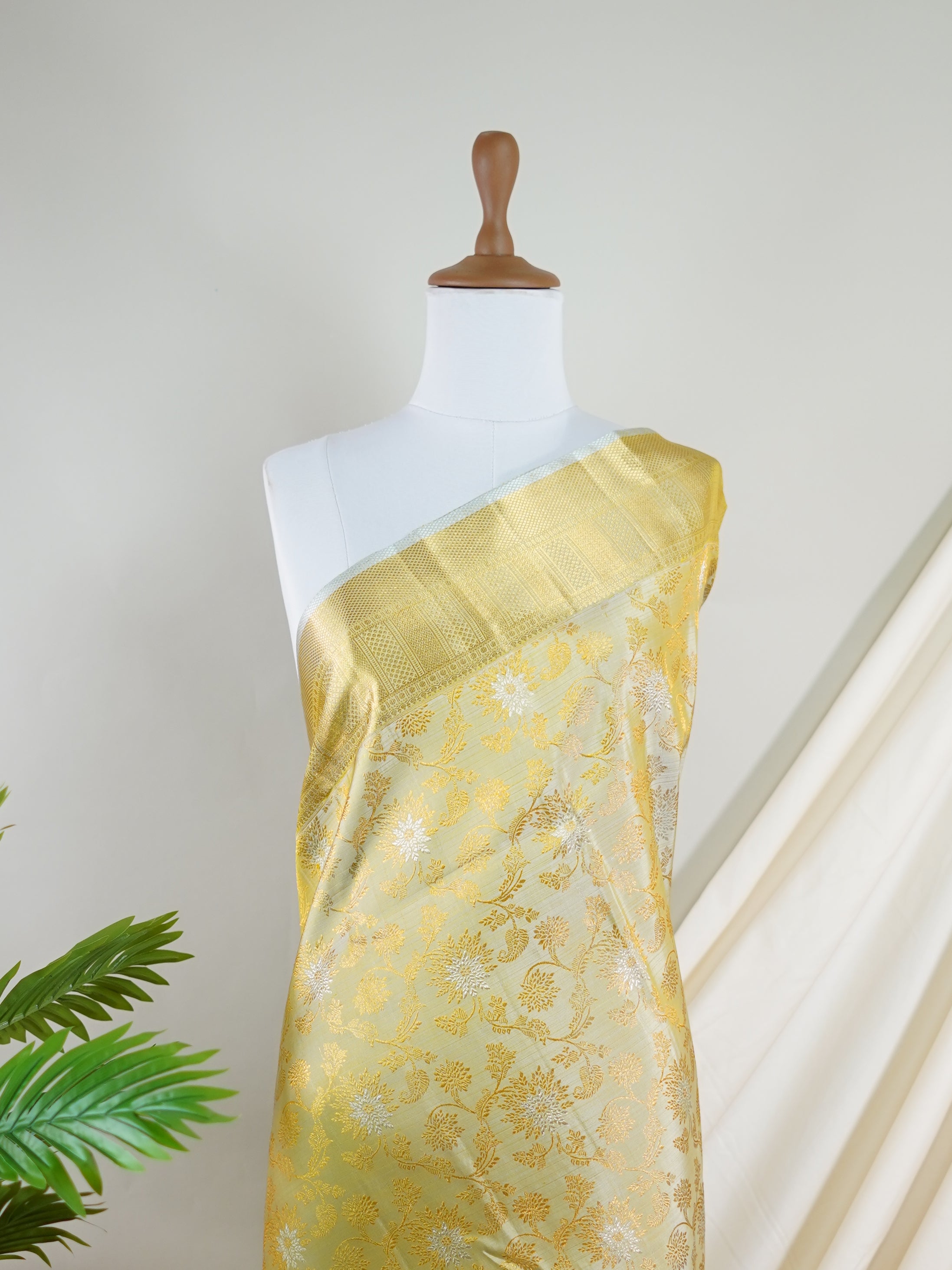 Kanchipuram Silk Light Yellow 100% Pure Silk  - Manoranjitham Weaves - Handloom Store