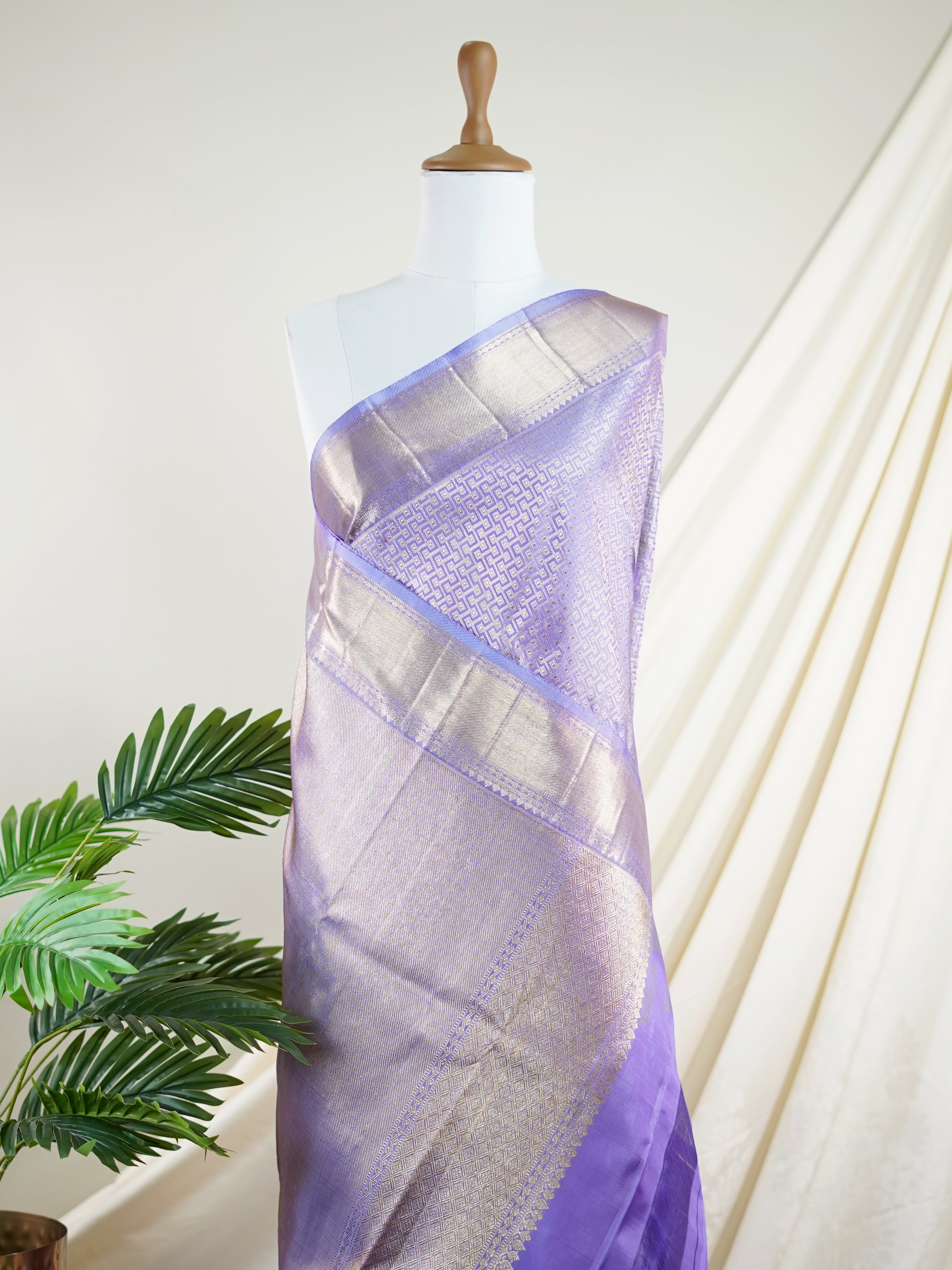 Kanchipuram Silk Violet 100% Pure Silk  - Manoranjitham Weaves - Handloom Store