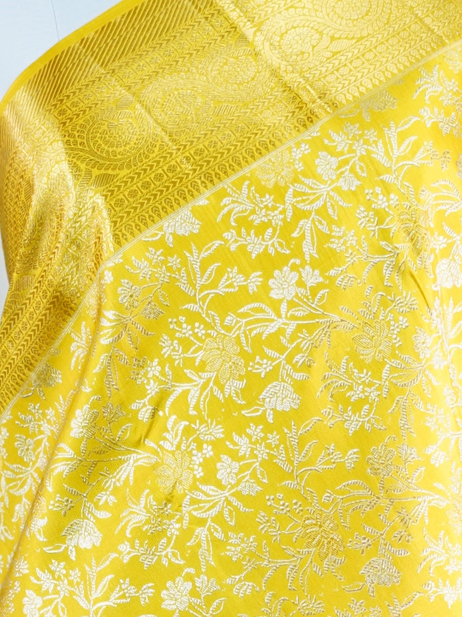 Kanchipuram Silk  100% Pure Silk  - Manoranjitham Weaves - Handloom Store