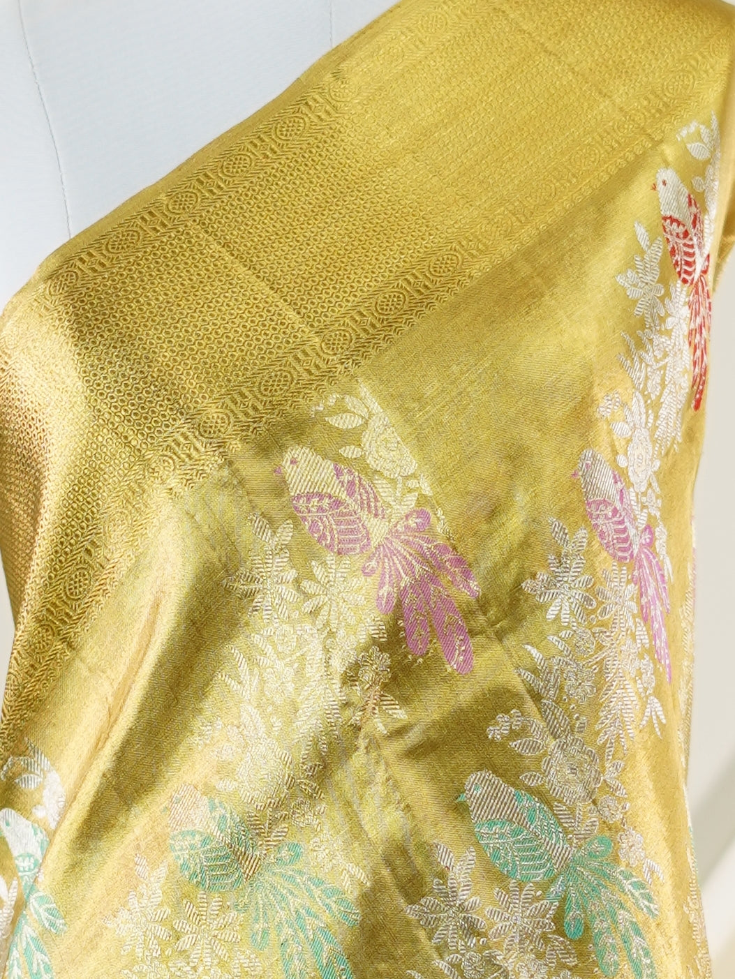Kanchipuram Silk Yellow  100% Pure Silk  - Manoranjitham Weaves - Handloom Store