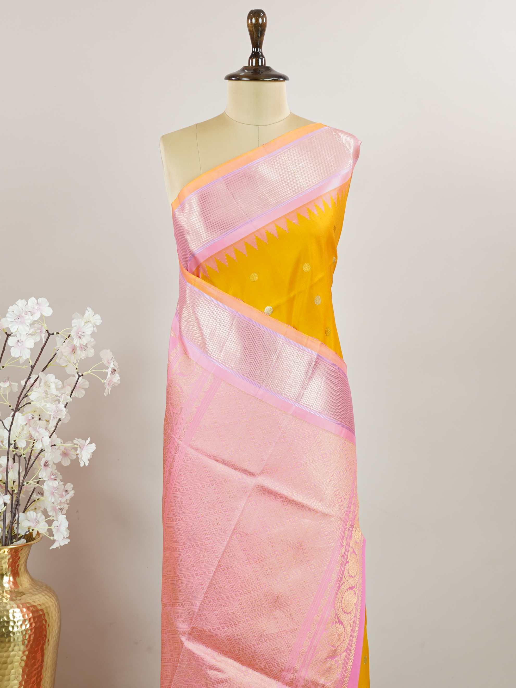 Gadwal Silk This pure handloom Gadwal saree is a testament to timeless tradition, crafted meticulously on looms by master weavers of Telangana. Its vibrant body and shimmering zari borders strike a perfect balance between grandeur and grace. Lightweight yet regal, it’s the ideal choice for weddings, temple visits, and family celebrations. A saree that carries heritage in every thread.

#Manoranjitham #GadwalSilk #HandloomSarees #TelanganaWeaves #HeirloomSilks #ZariElegance #BridalWeaves #TimelessTradition #