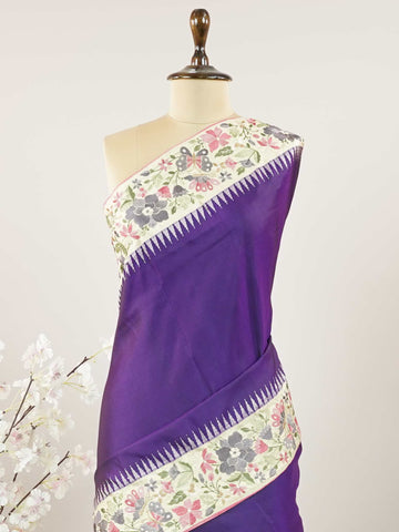 Gadwal Silk Royal blue silk adorned with pista green borders, brought alive with embroidery. The colours dance in harmony for vibrant occasions. Light on the body yet rich in appeal. A modern twist to heritage Gadwals. #RoyalBlueSilk #GadwalEmbroidery #NoZari #LightLuxury Amritavarshini - Royal Blue Handwork Embroidered Silk Saree | Parsigara Embroidery - Manoranjitham Weaves - Handloom Store