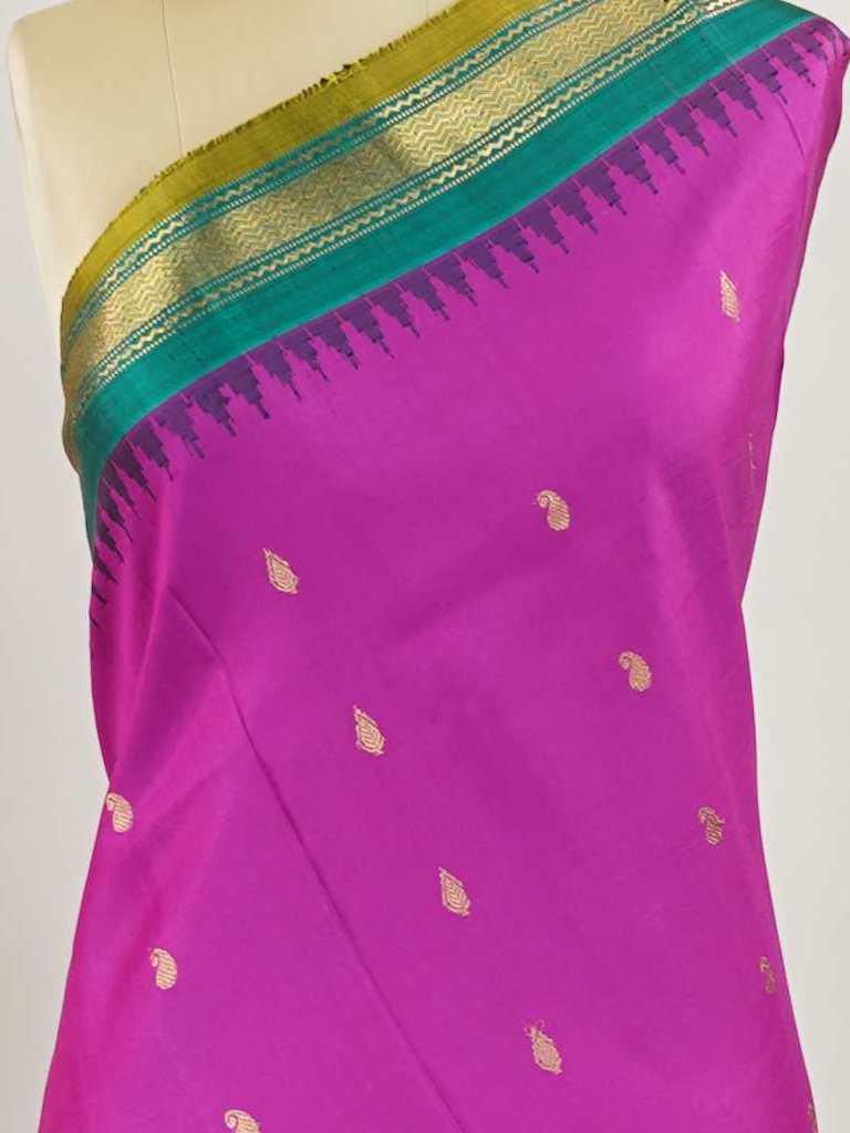 Gadwal Silk Gadwal handlooms are where simplicity meets regal artistry. Their contrast borders and rich pallus embody cultural pride. Anandamayi - Handloom Gadwal Silk Saree | Pure Silk | Zari Border - Manoranjitham Weaves - Handloom Store