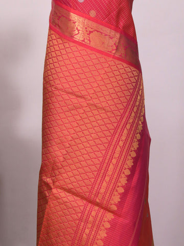 Tripureshi - Handloom Gadwal Silk Saree | Pure Silk | Zari Border