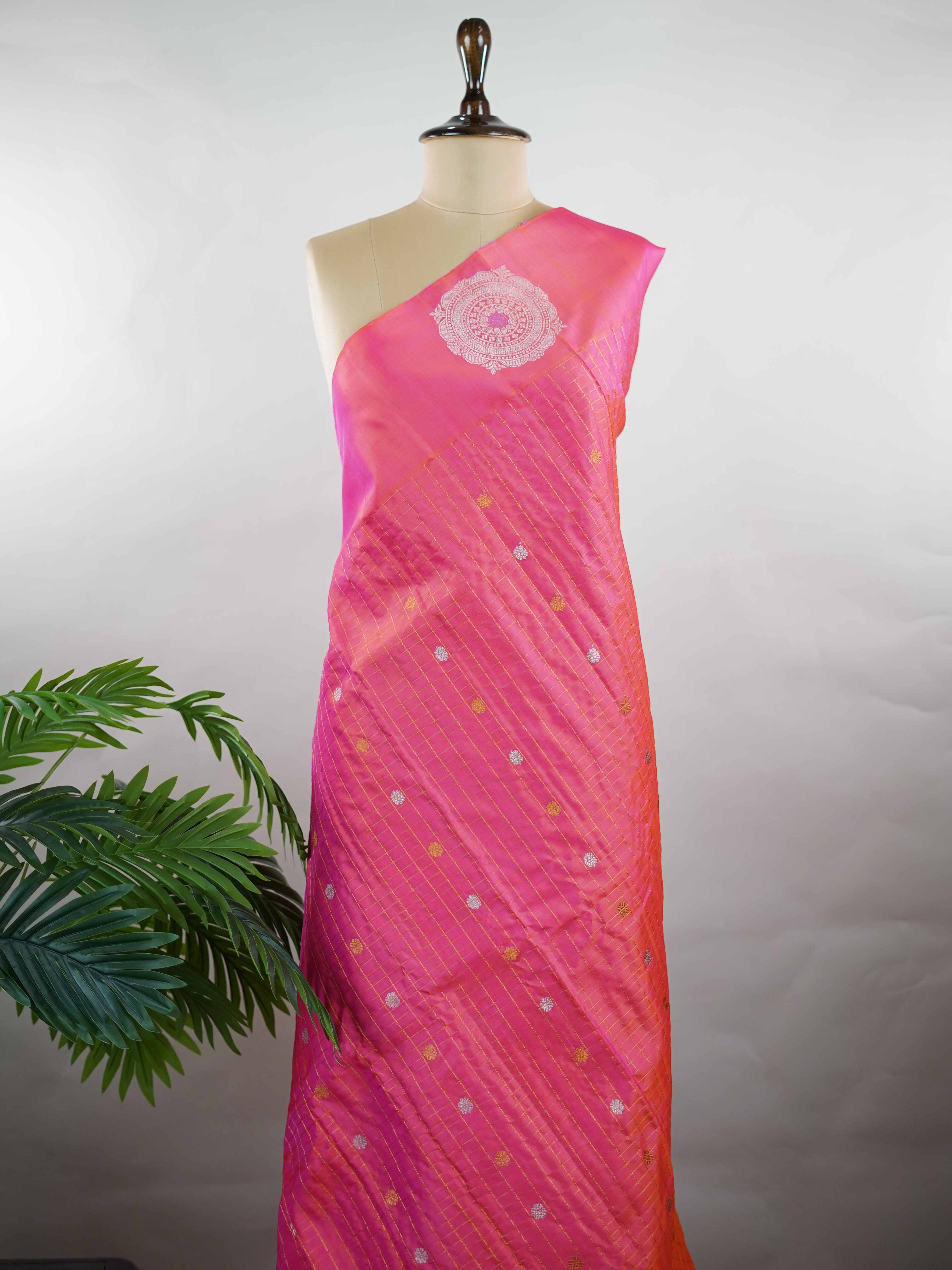 Gadwal Silk 0 Nityaklinna - Handloom Gadwal Silk Saree | Pure Silk | Zari Border - Manoranjitham Weaves - Handloom Store