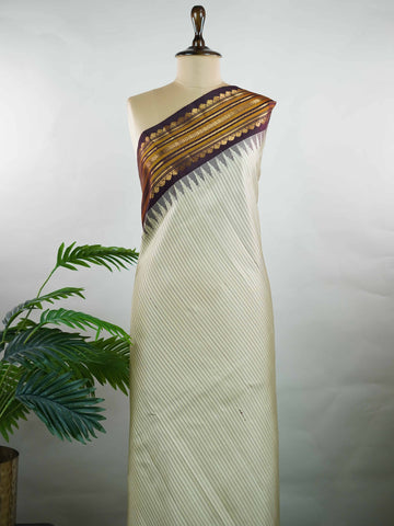 Smriti - Handloom Gadwal Silk Saree | Pure Silk | Zari Border