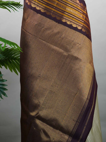Smriti - Handloom Gadwal Silk Saree | Pure Silk | Zari Border