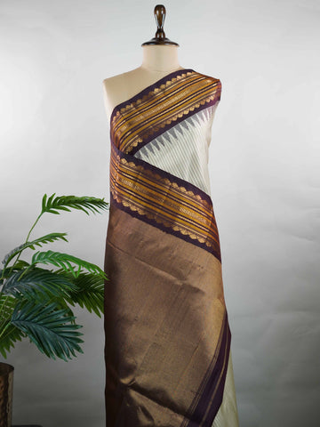 Smriti - Handloom Gadwal Silk Saree | Pure Silk | Zari Border