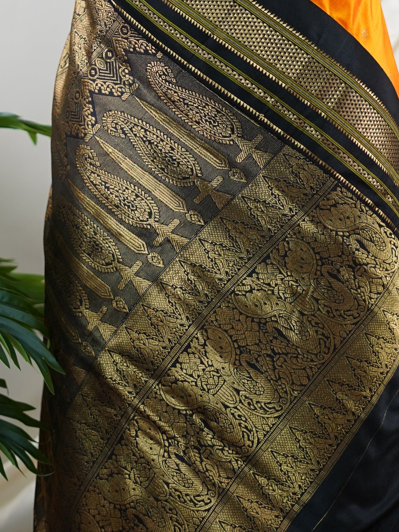 Narayanpet Orange 100% Pure Silk  - Manoranjitham Weaves - Handloom Store