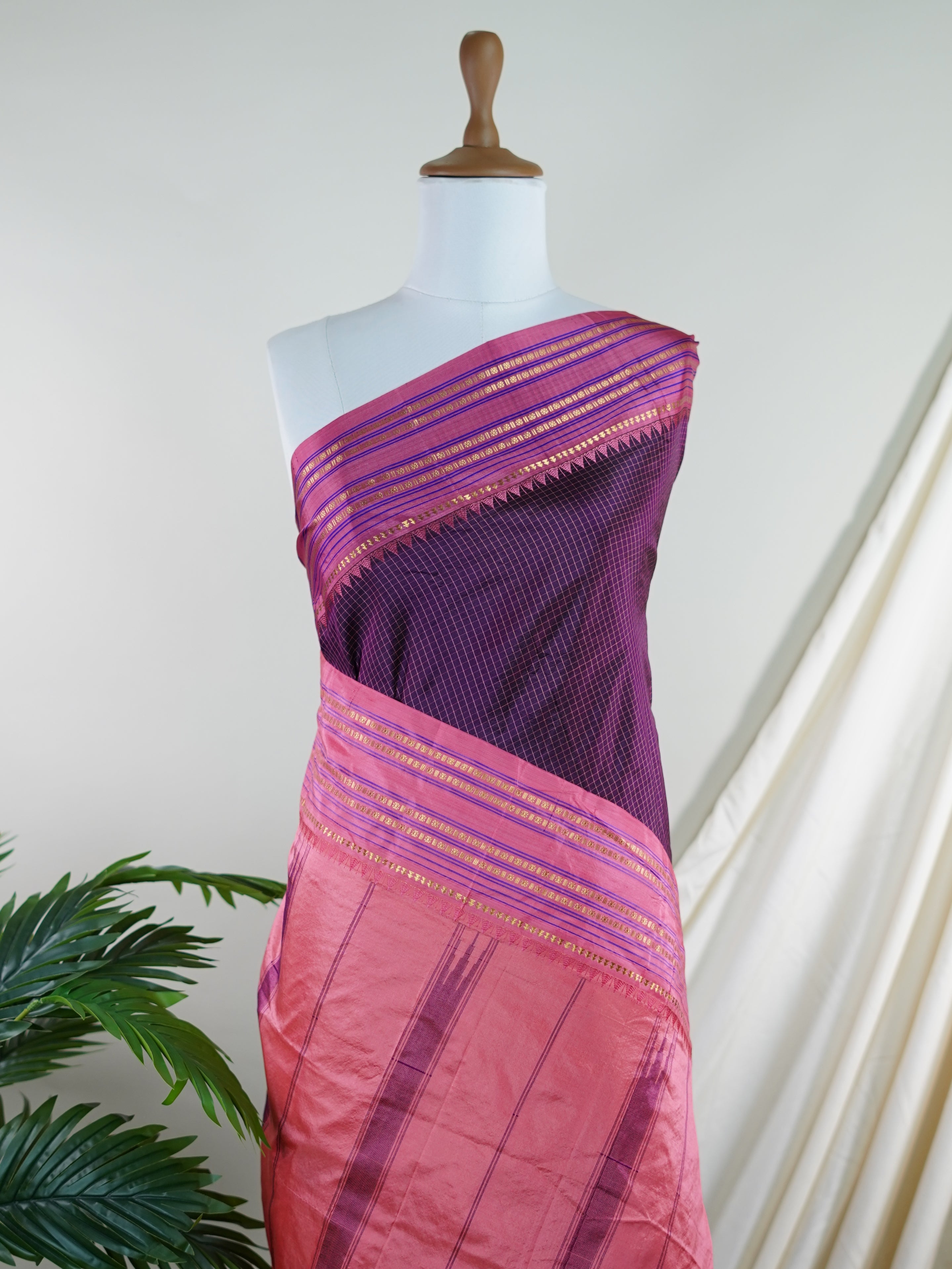 Narayanpet Violet 100% Pure Silk  - Manoranjitham Weaves - Handloom Store