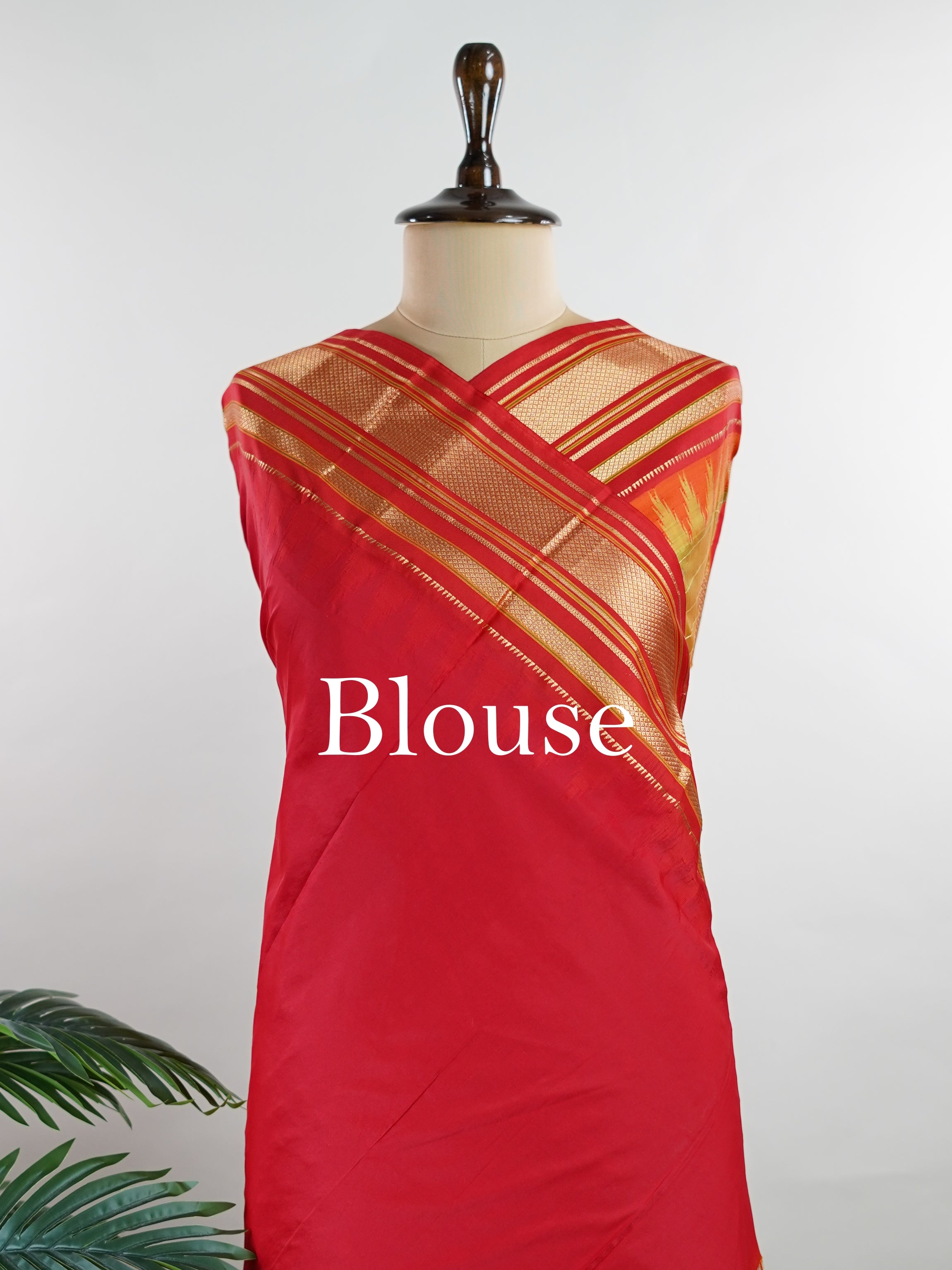 Narayanpet Narayanpet sarees with checks and buttis showcase a perfect blend of tradition and simplicity, featuring intricate motifs woven over classic check patterns.
Their vibrant colors and fine craftsmanship make them elegant choices for any occasion.
 Kamalamanohari - Manoranjitham Weaves - Handloom Store