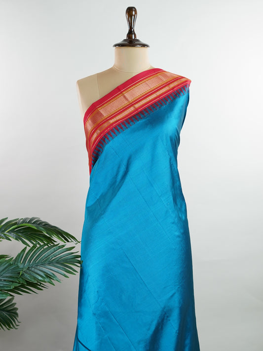 Narayanpet Narayanpet plain sarees are known for their elegant simplicity, featuring rich cotton or silk textures with contrasting borders.
They beautifully blend traditional craftsmanship with everyday comfort, making them perfect for both casual and festive wear. Kushmanda - Manoranjitham Weaves - Handloom Store