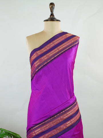 Narayanpet Narayanpet plain sarees are known for their elegant simplicity, featuring rich cotton or silk textures with contrasting borders.
They beautifully blend traditional craftsmanship with everyday comfort, making them perfect for both casual and festive wear. Mahika - Manoranjitham Weaves - Handloom Store