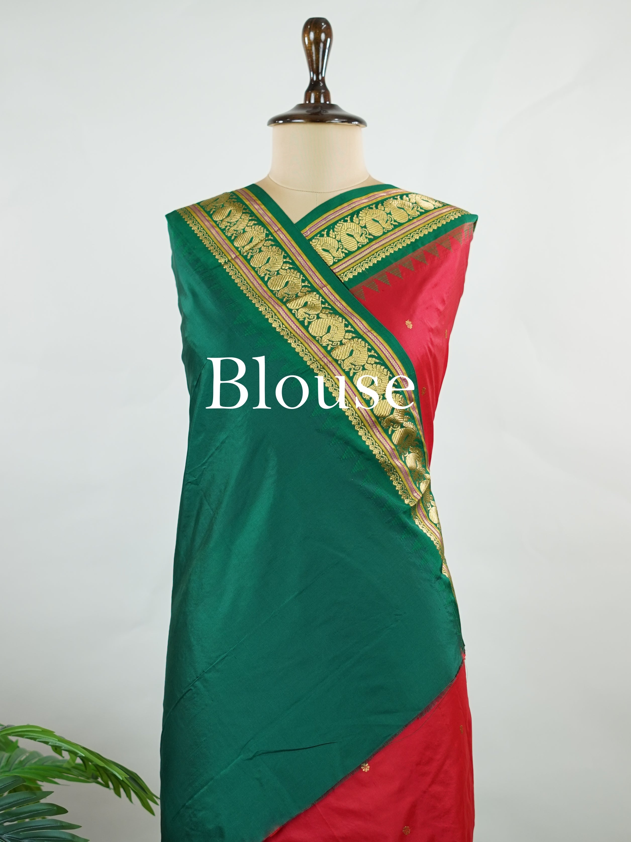 Narayanpet Narayanpet plain sarees are known for their elegant simplicity, featuring rich cotton or silk textures with contrasting borders.
They beautifully blend traditional craftsmanship with everyday comfort, making them perfect for both casual and festive wear. Hirnmayee - Manoranjitham Weaves - Handloom Store