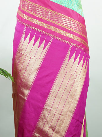 Narayanpet Narayanpet plain sarees are known for their elegant simplicity, featuring rich cotton or silk textures with contrasting borders.
They beautifully blend traditional craftsmanship with everyday comfort, making them perfect for both casual and festive wear. Shringara - Manoranjitham Weaves - Handloom Store