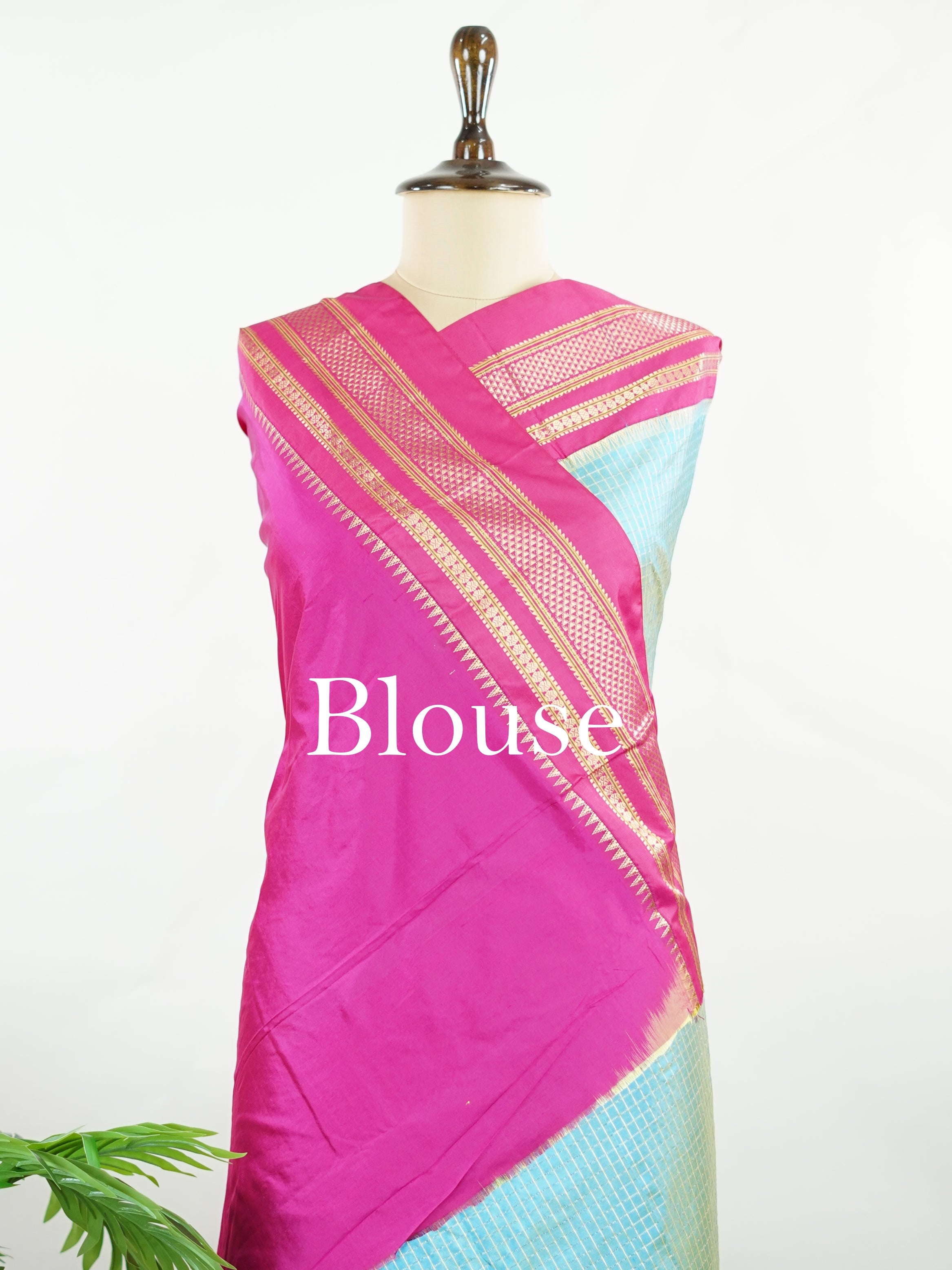 Narayanpet Narayanpet plain sarees are known for their elegant simplicity, featuring rich cotton or silk textures with contrasting borders.
They beautifully blend traditional craftsmanship with everyday comfort, making them perfect for both casual and festive wear. Jaganmantha - Manoranjitham Weaves - Handloom Store