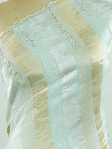 Organza This elegant organza saree features beautiful Ari Pita work on a refreshing sea green body.br data-start=91 data-end=94The border is finely detailed with intricate embroidery, adding a delicate traditional charm.br data-start=187 data-end=190The pallu showcases rich Ari Pita craftsmanship, enhancing its graceful and artistic appeal.br data-start=282 data-end=285Perfect for festive and special occasions, it reflects a light, airy, and elegant ethnic look. Subha - Organza Saree | Embroidered - Manoran
