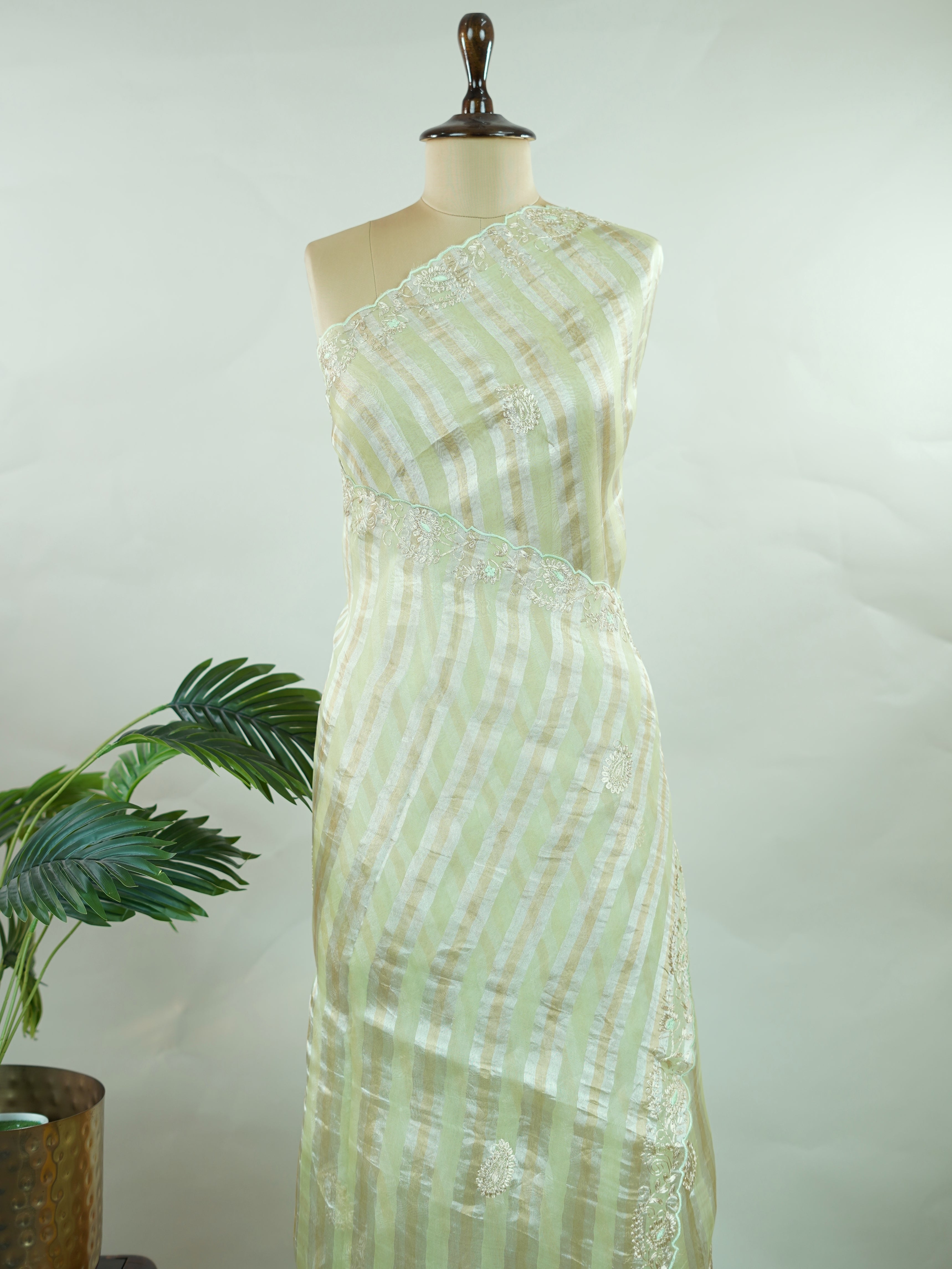 Organza Organza Embroidery Surabhya - Manoranjitham Weaves - Handloom Store